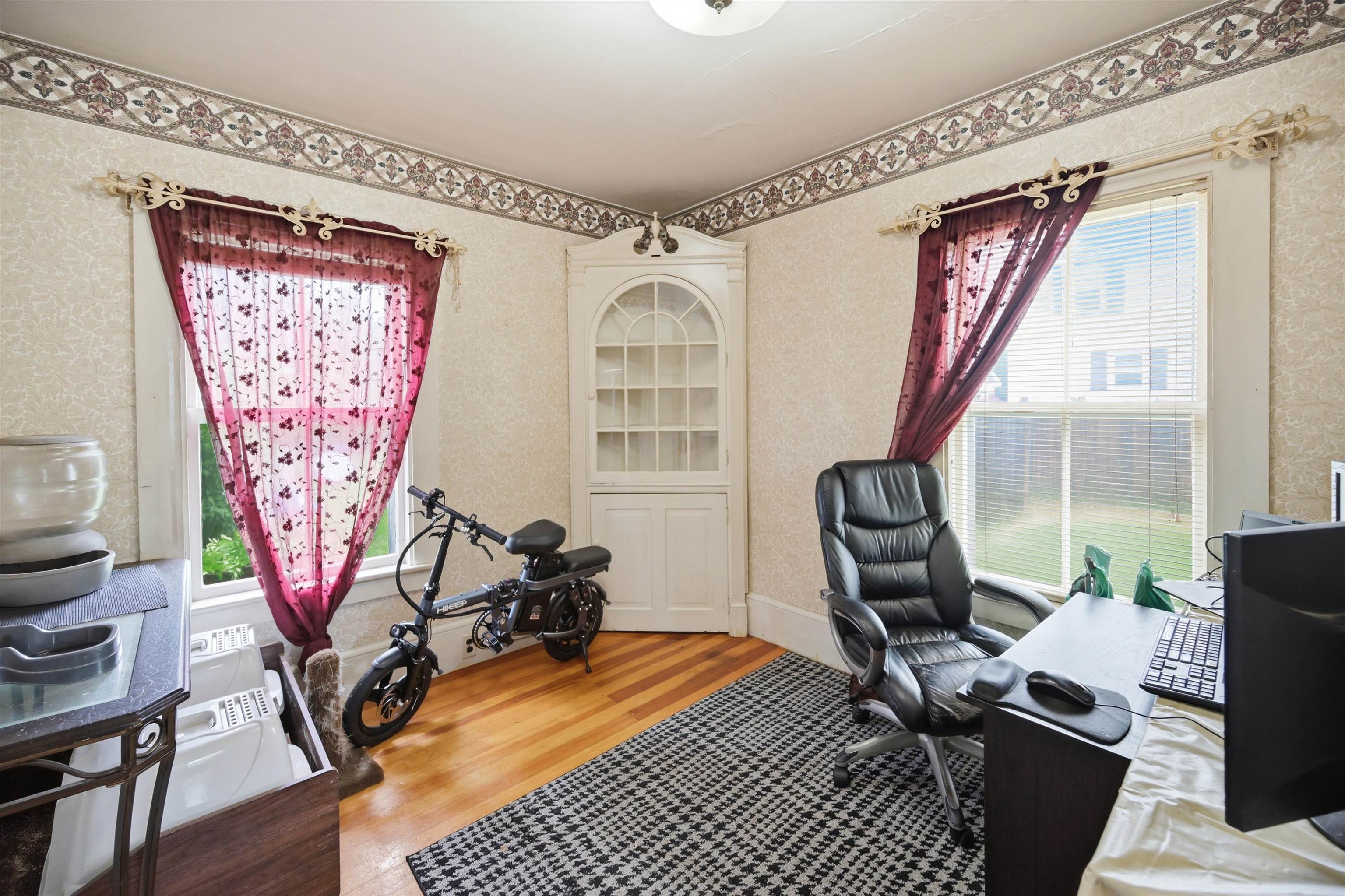 main property photo 15