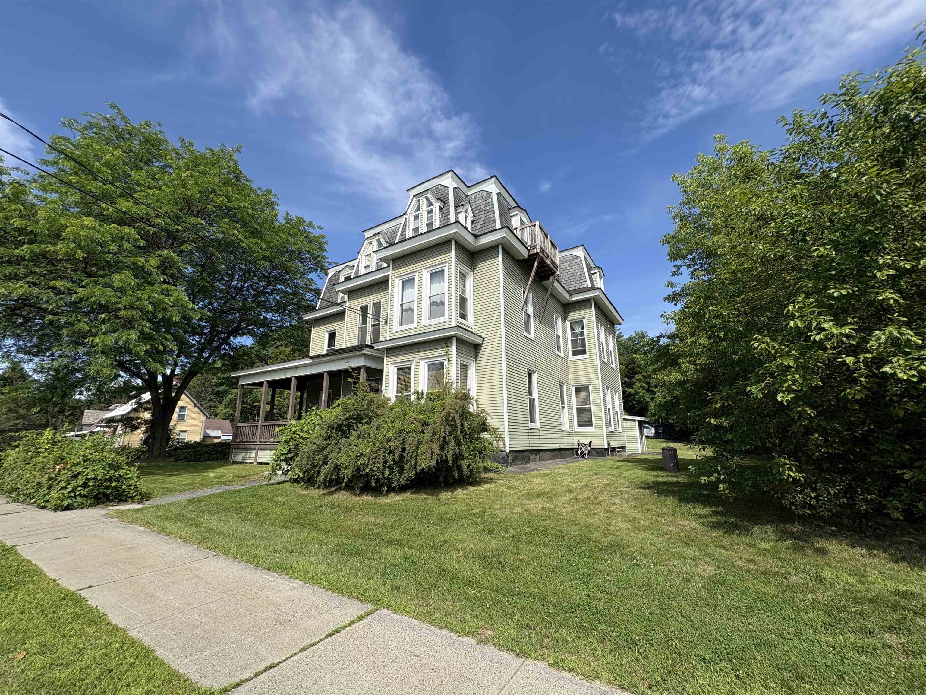 main property photo 9