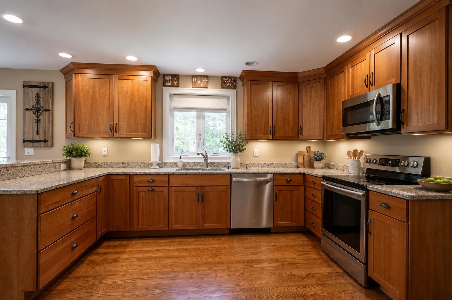 main property photo 20