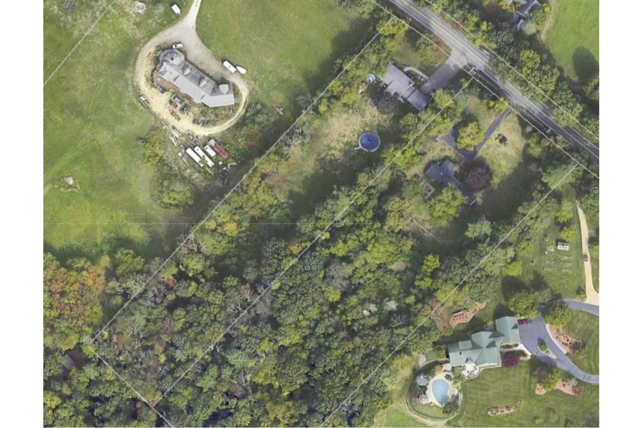 main property photo 43