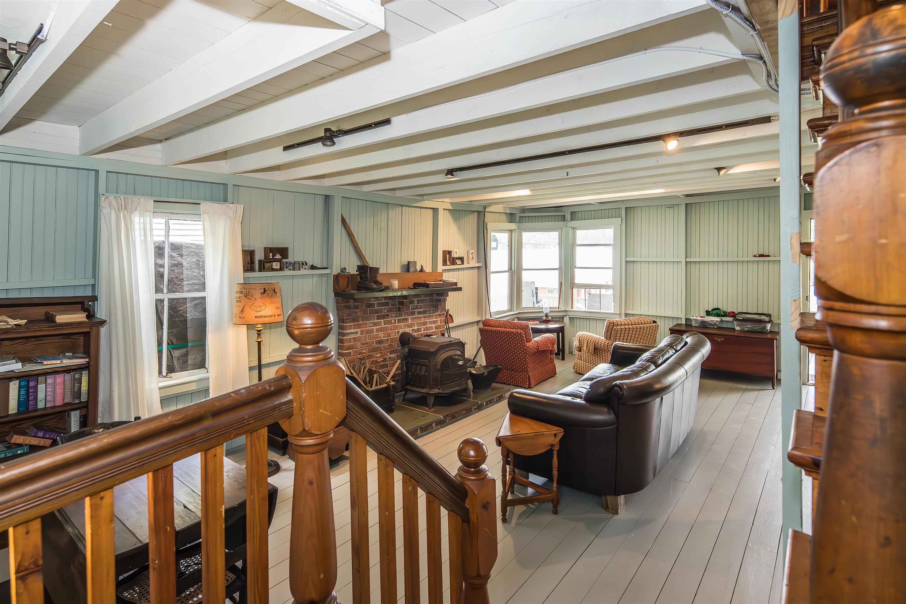 main property photo 15