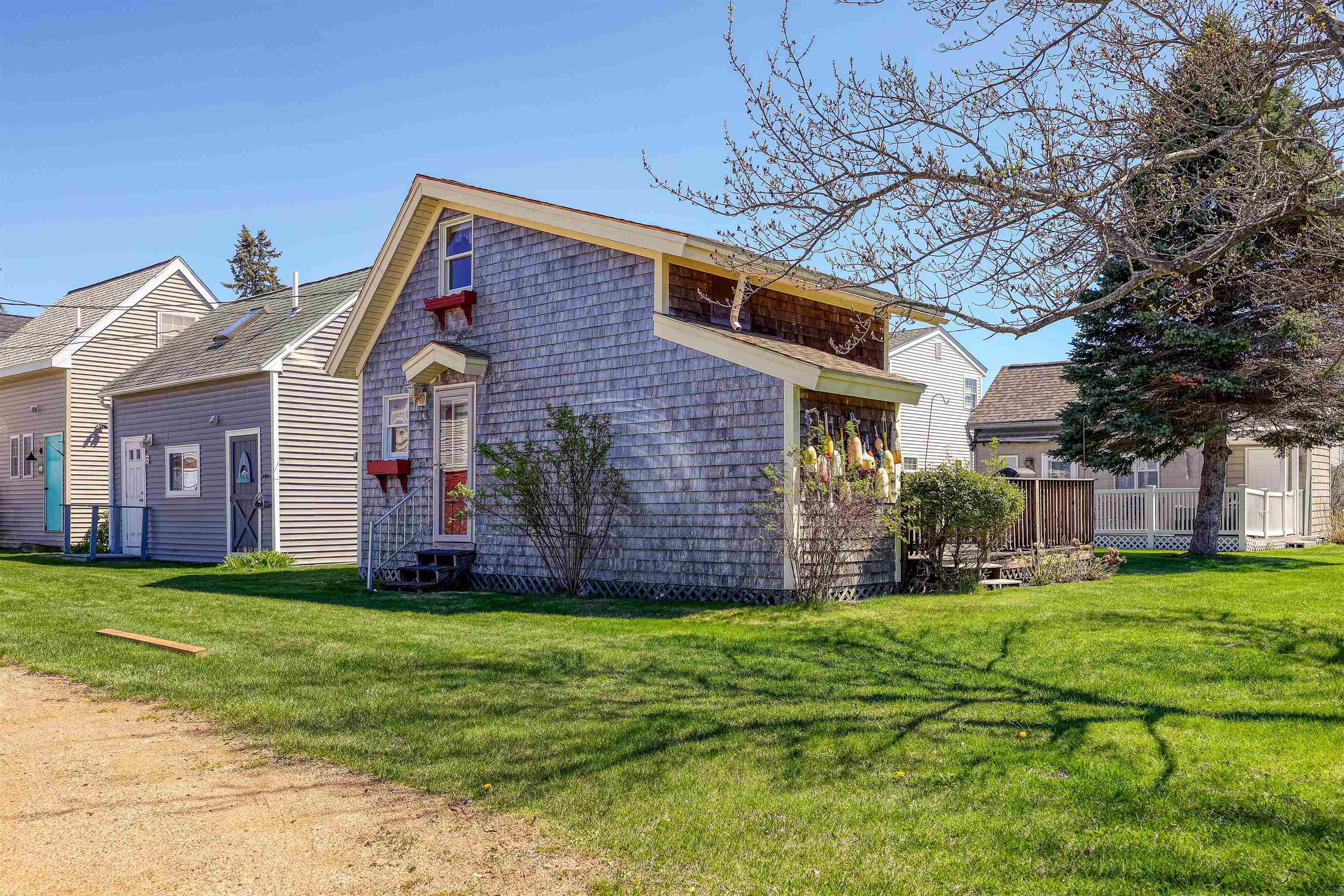 main property photo 11