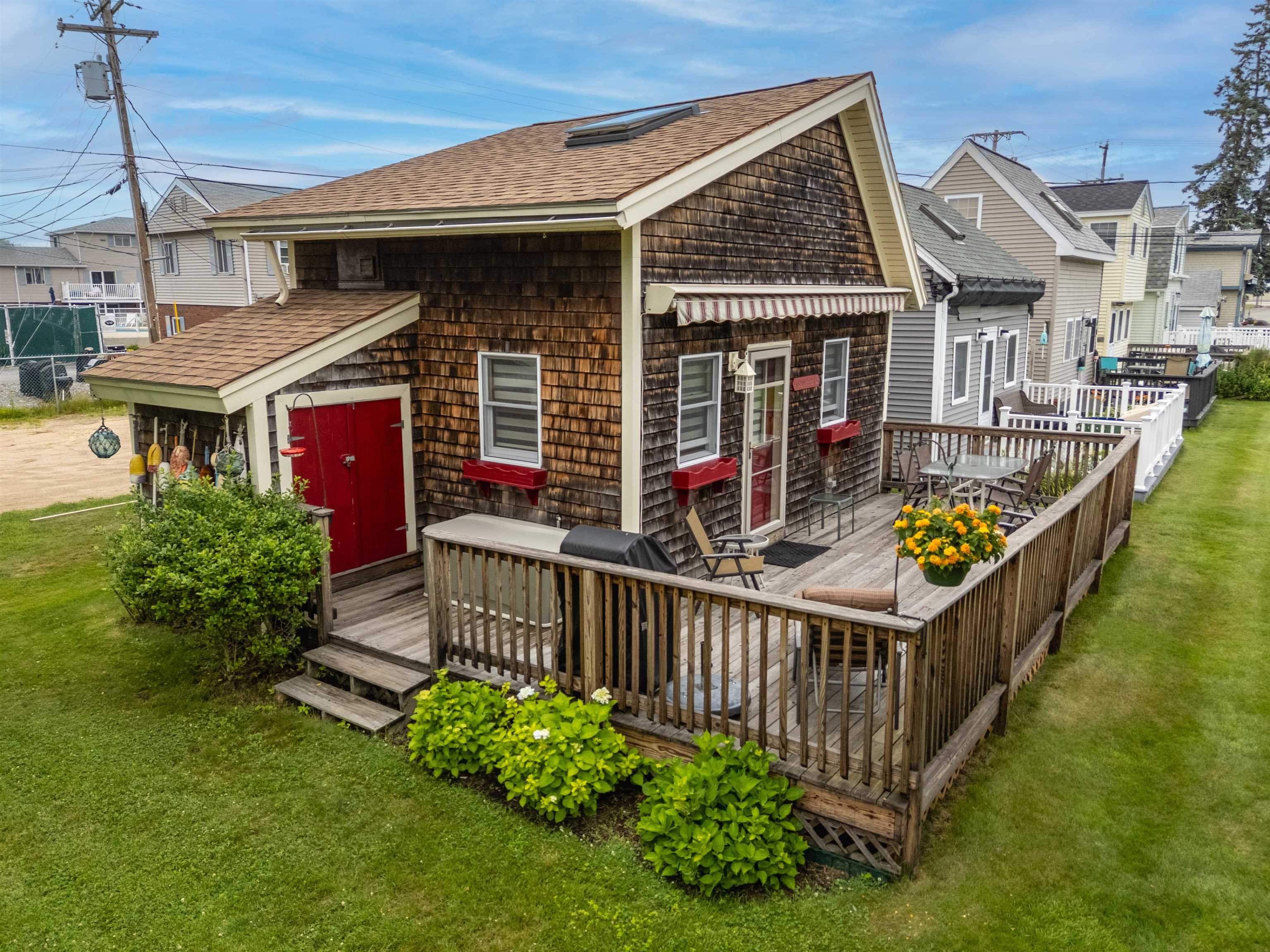 main property photo 14