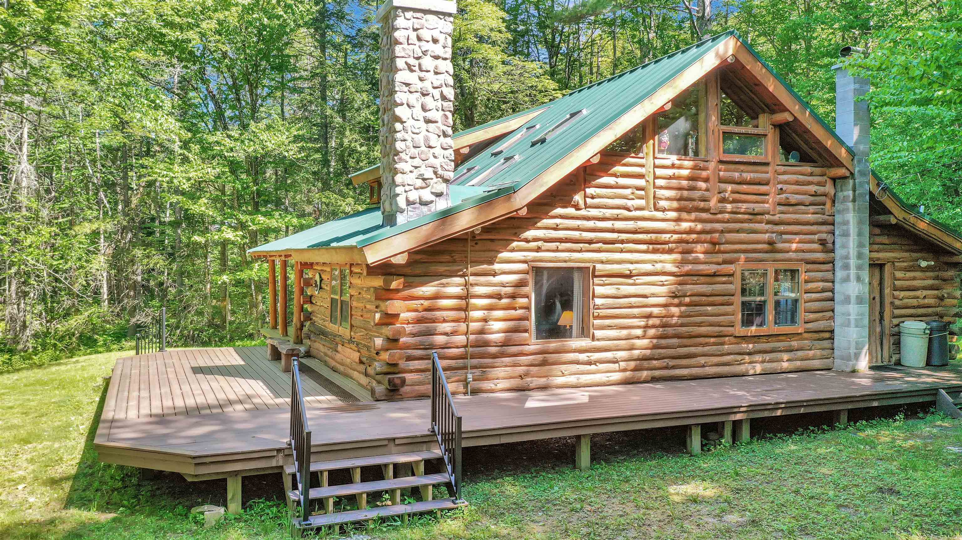 main property photo 3