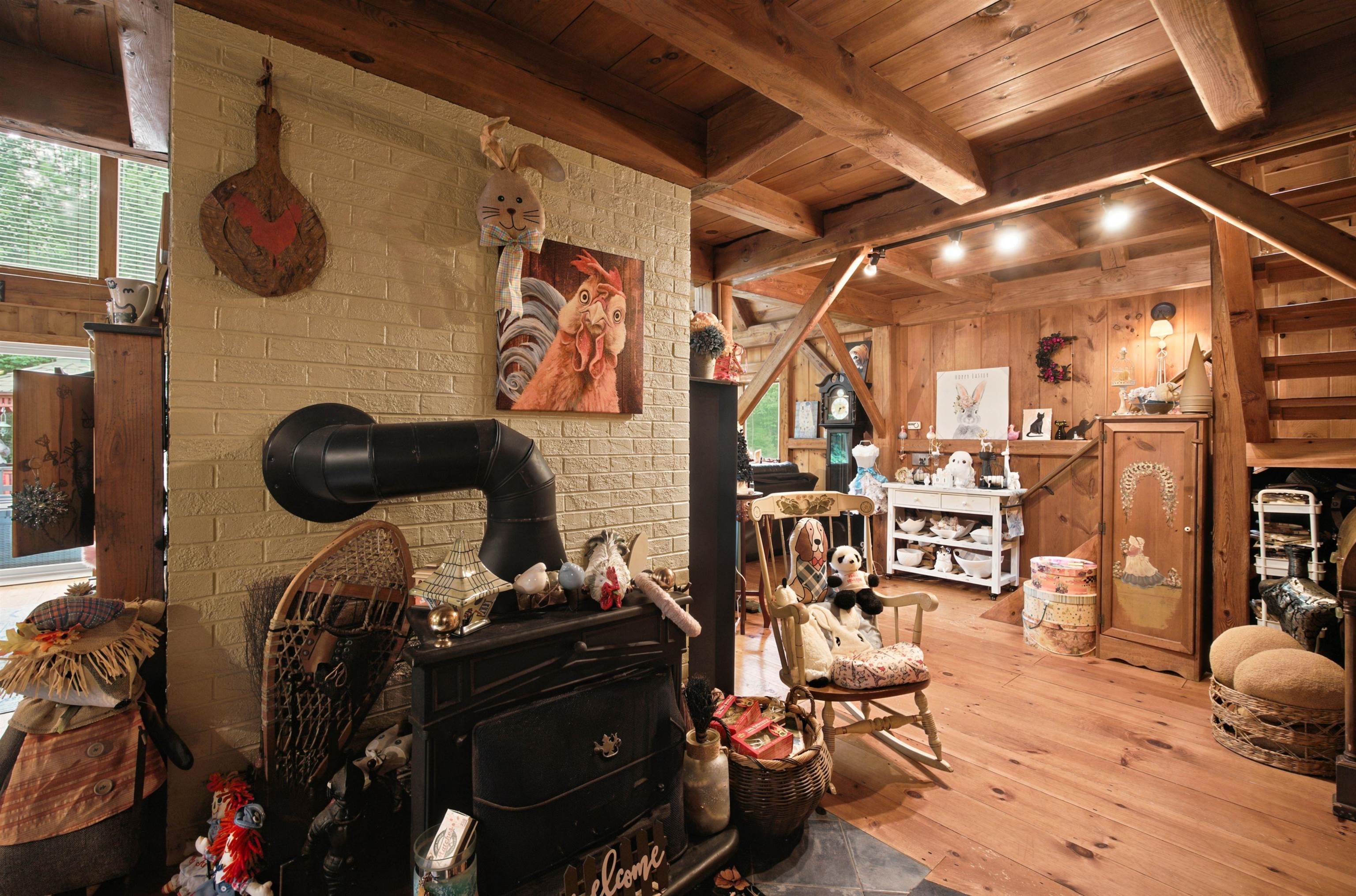 main property photo 4