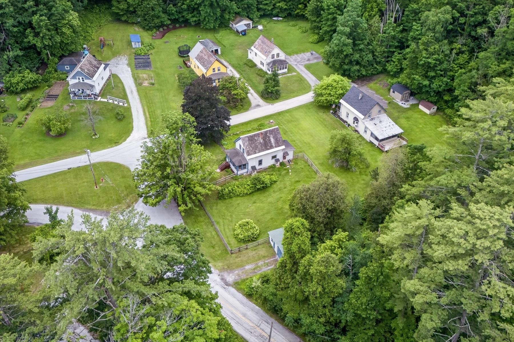 main property photo 37