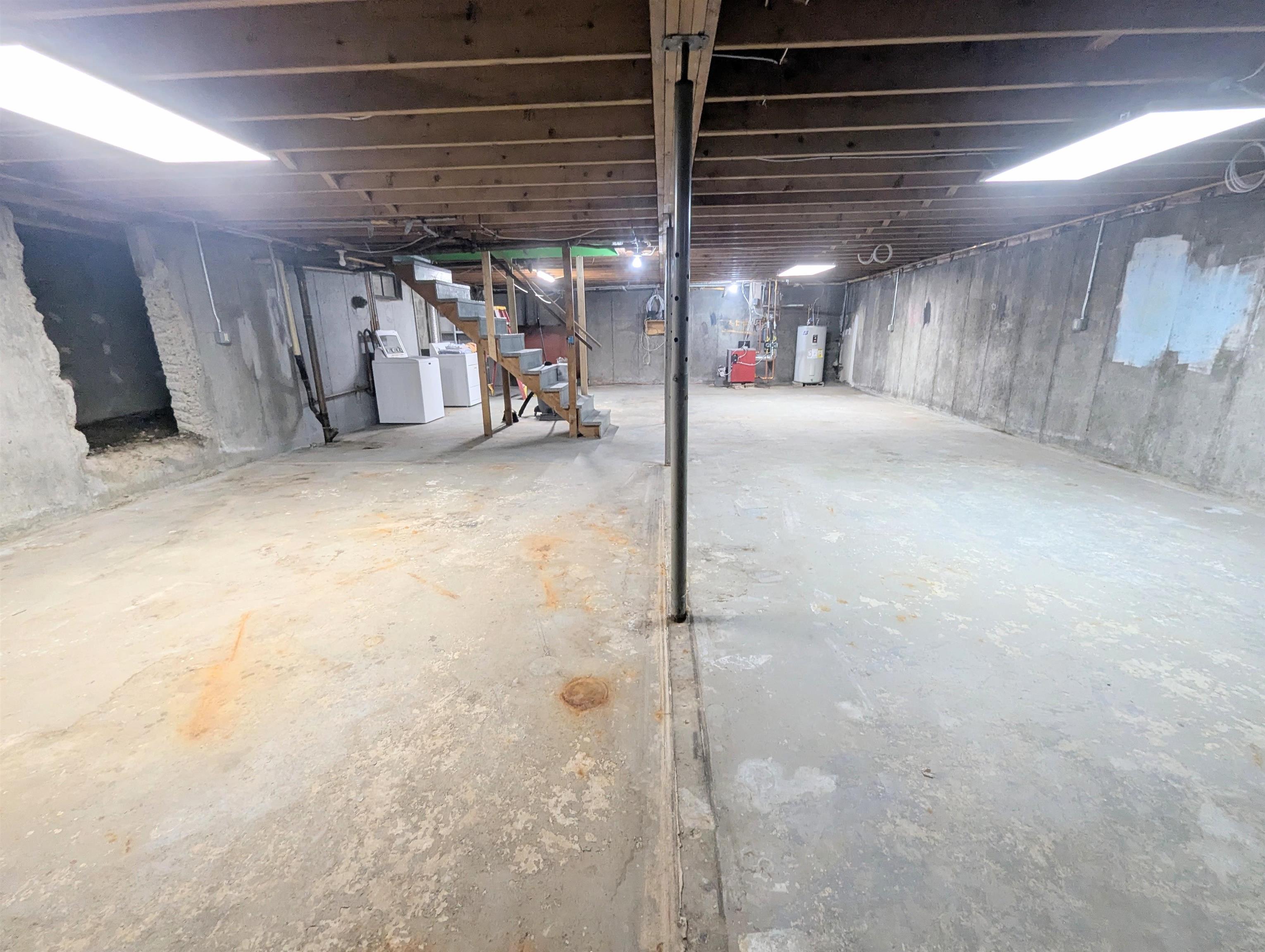 main property photo 54