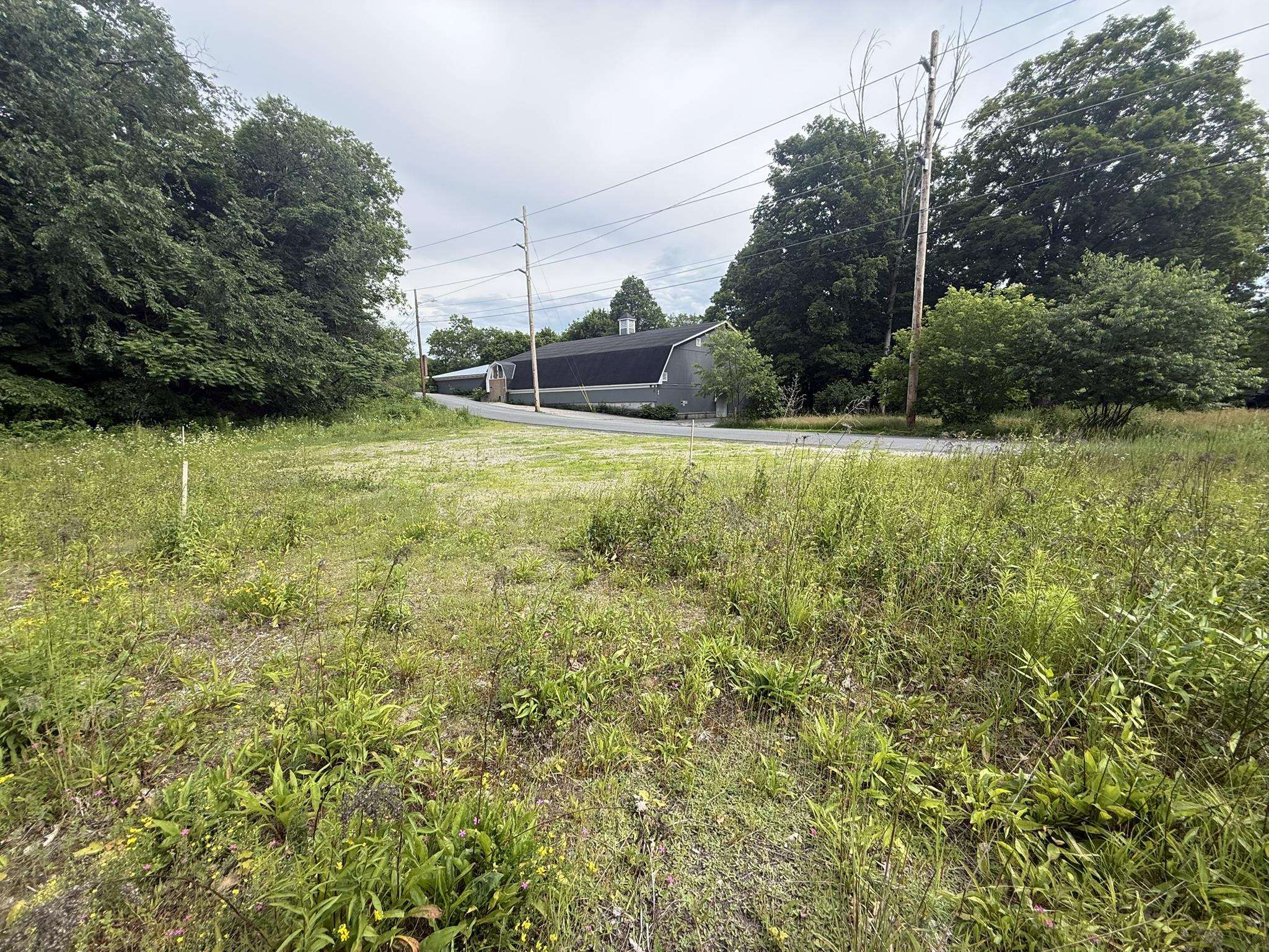 main property photo 7