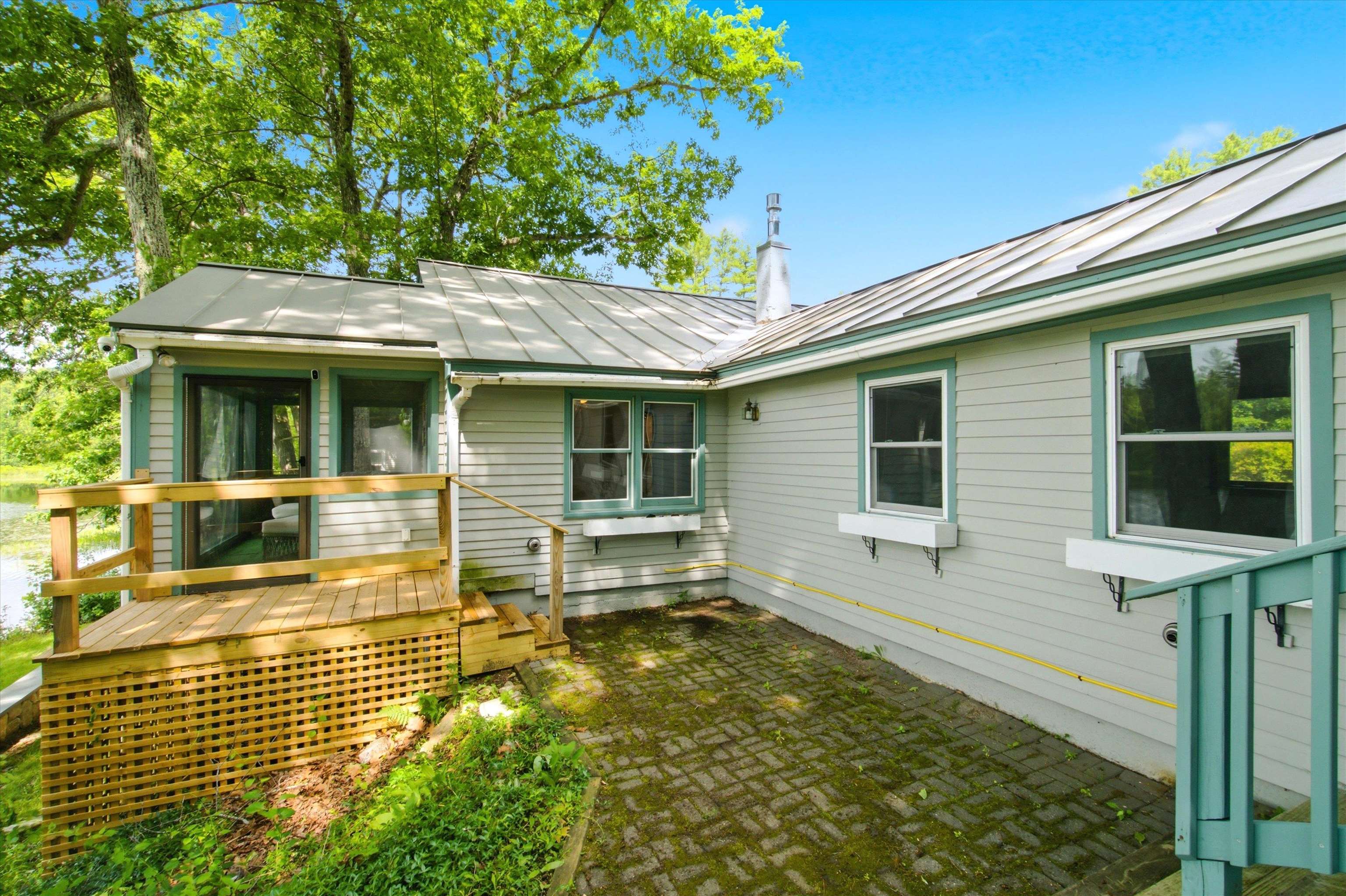 main property photo 12