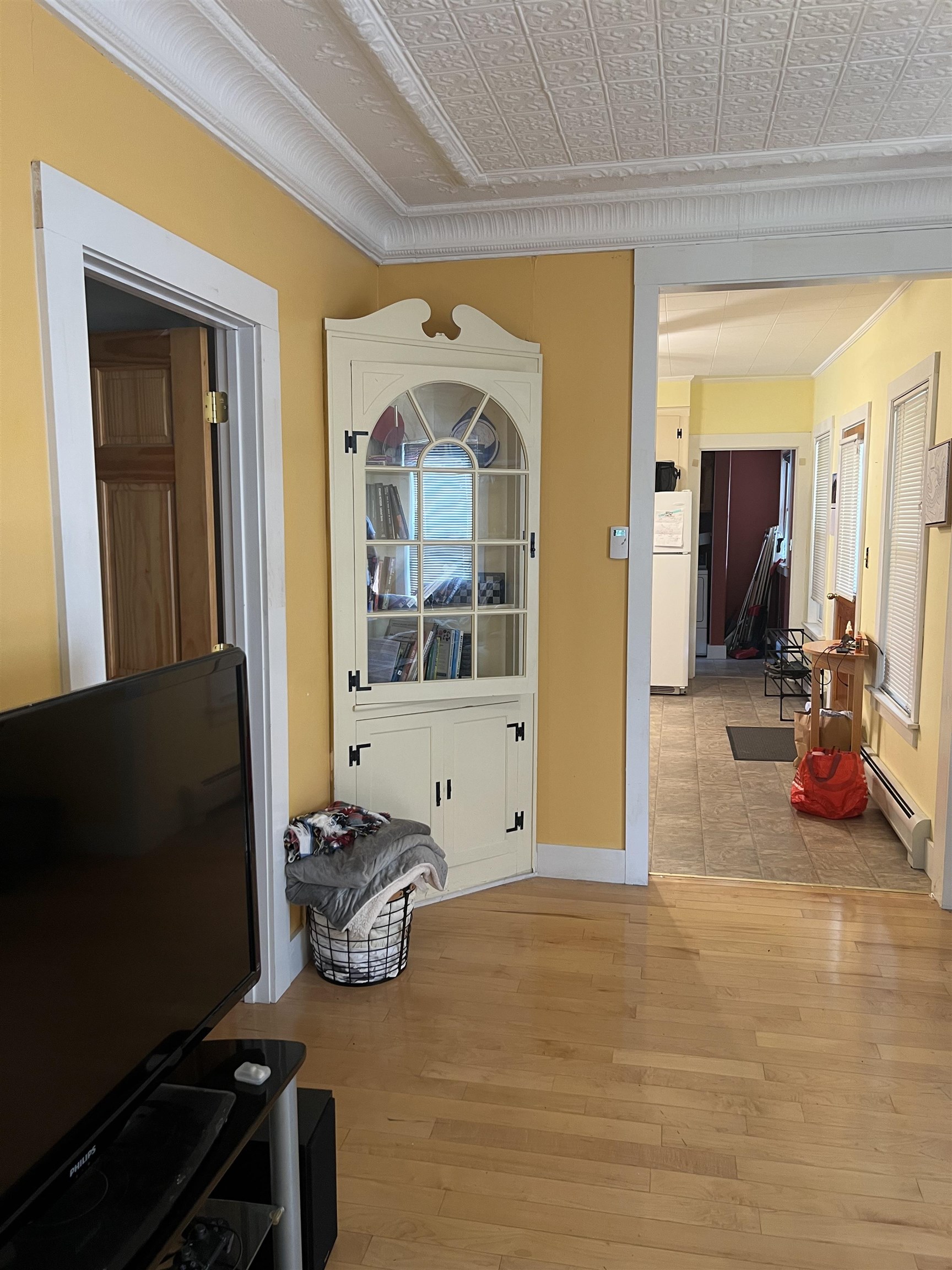 main property photo 12