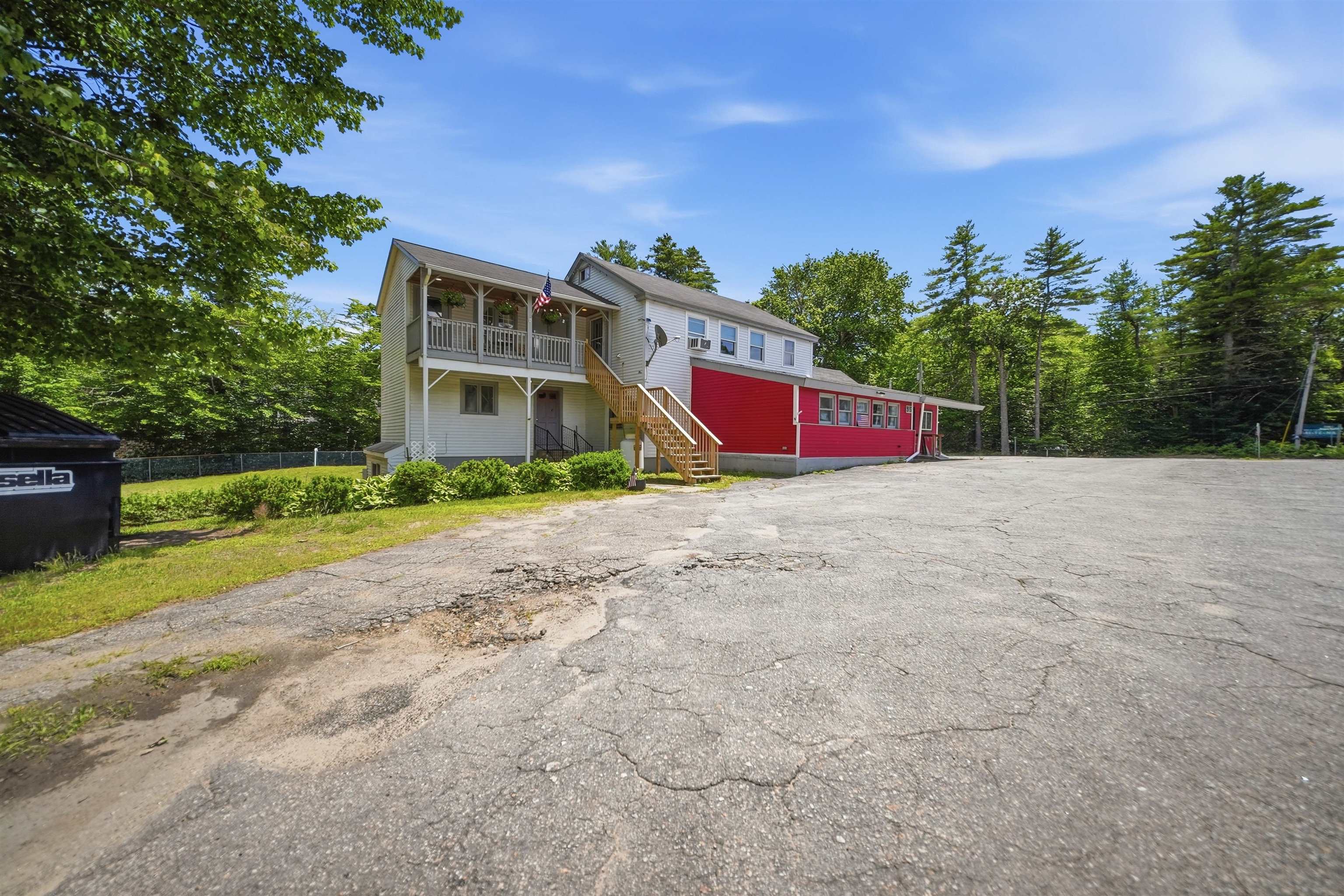 main property photo 8