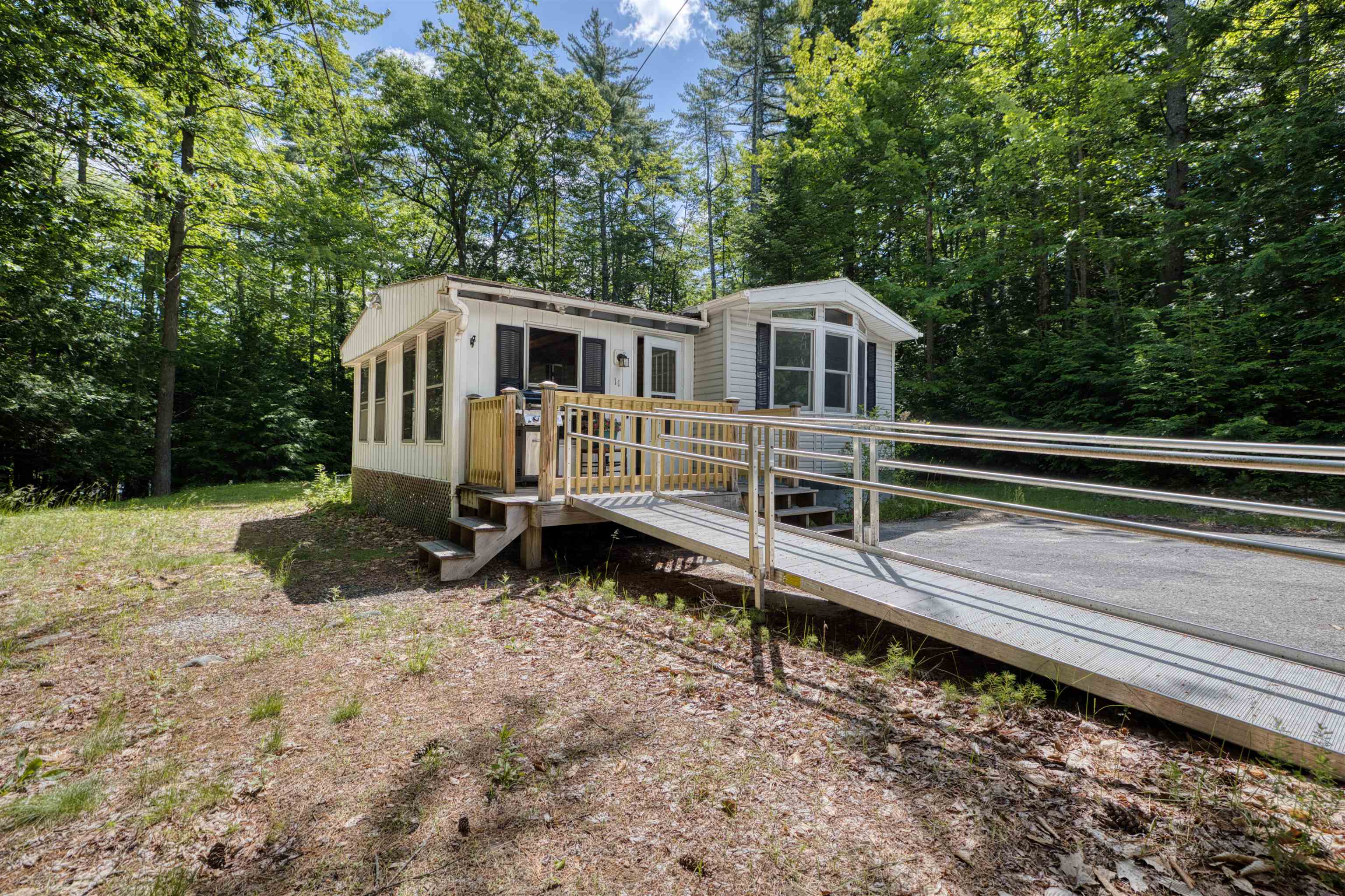 main property photo 3