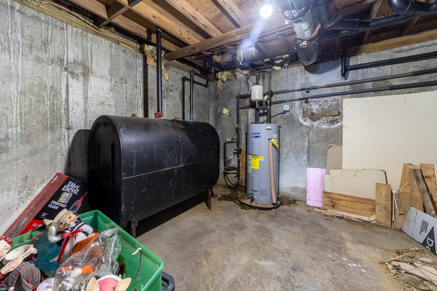 main property photo 32