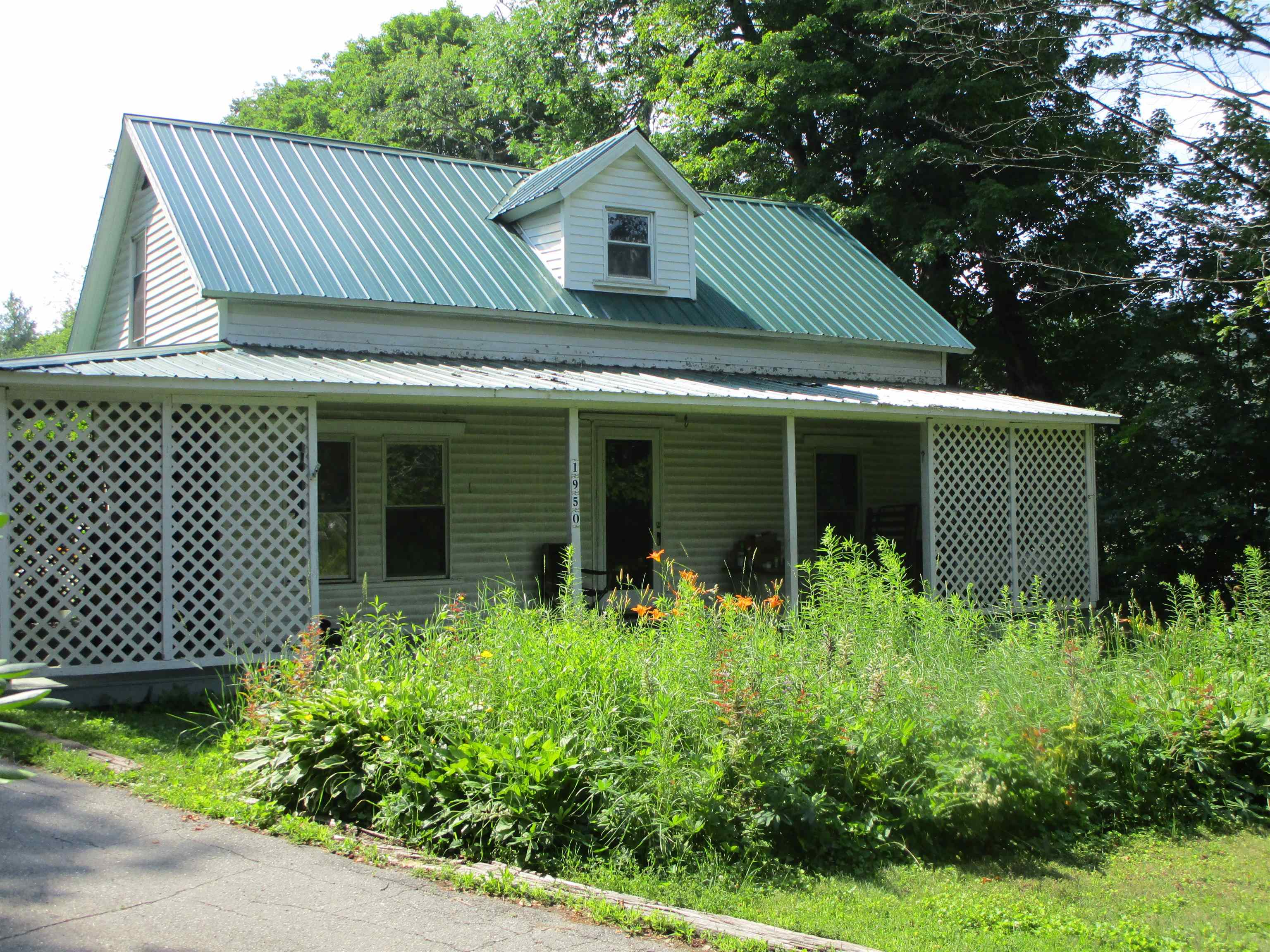 main property photo 2