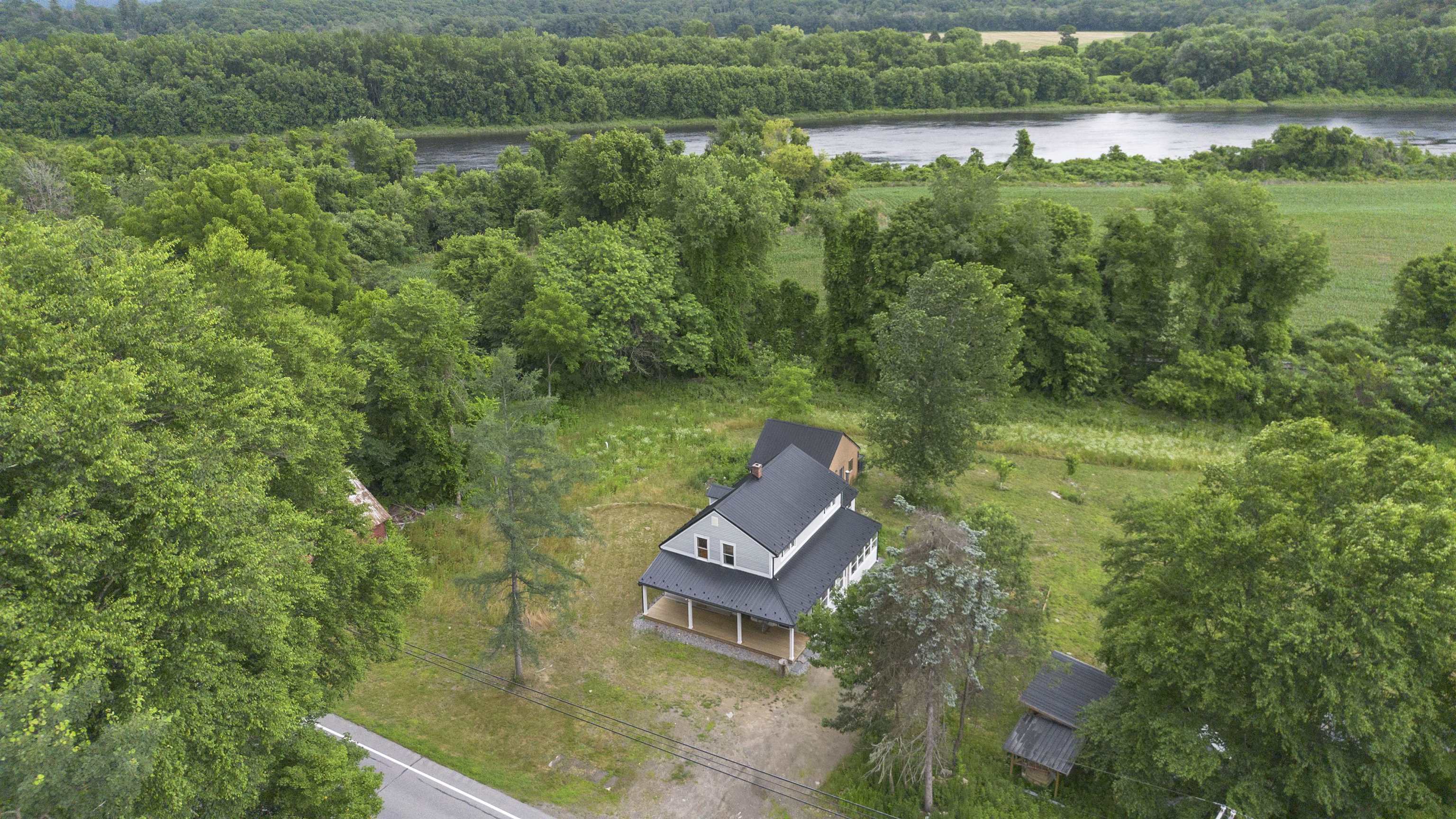 main property photo 24
