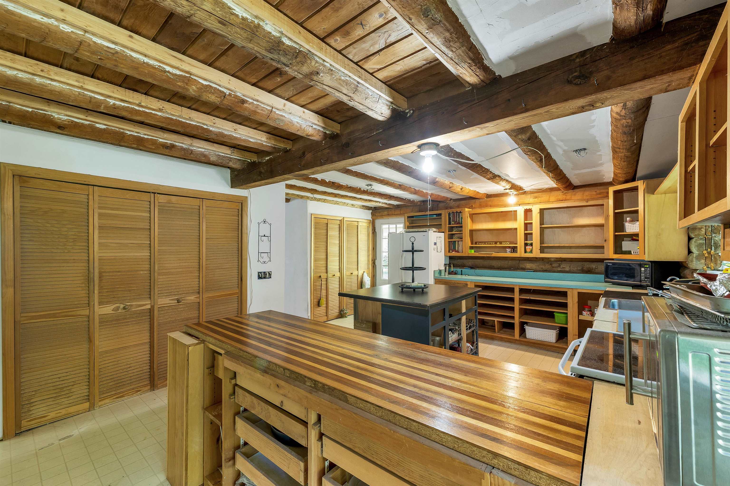 main property photo 28