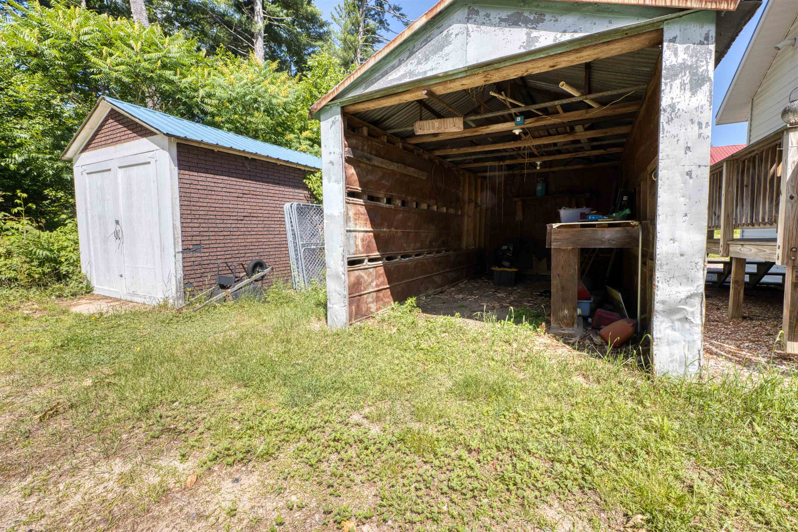 main property photo 34