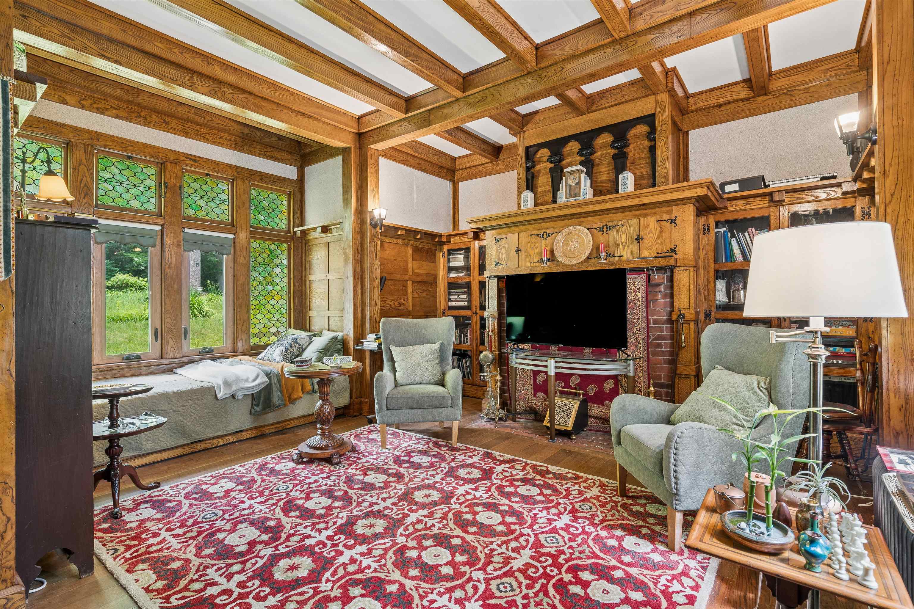 main property photo 19