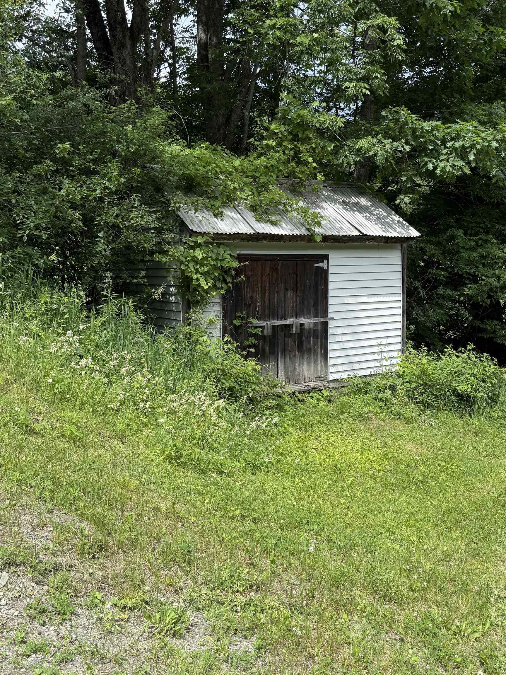 main property photo 21