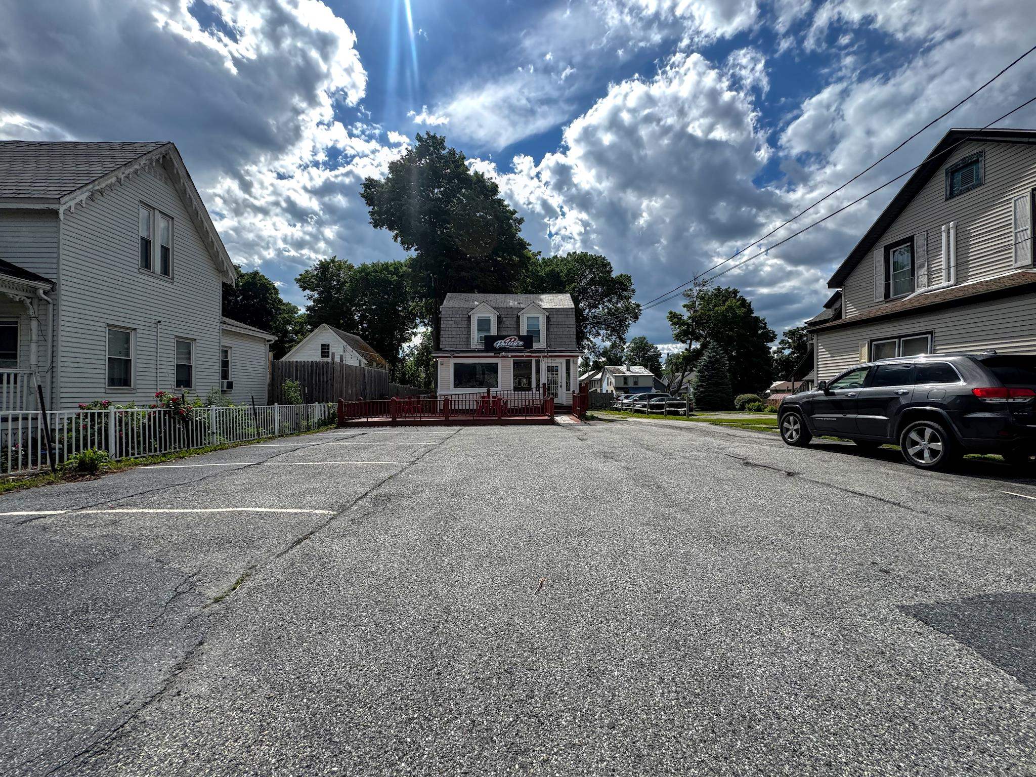 main property photo 23