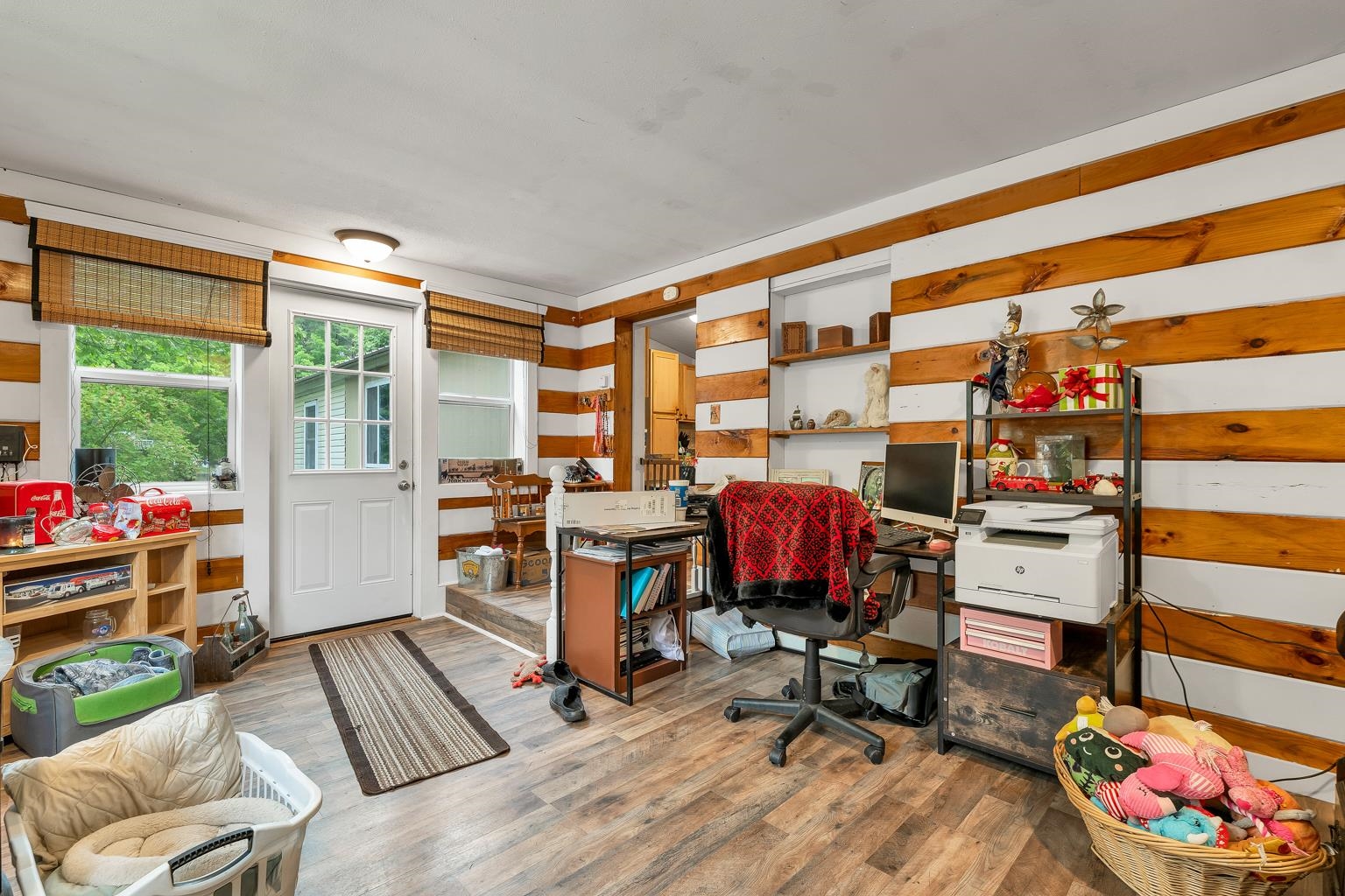 main property photo 13
