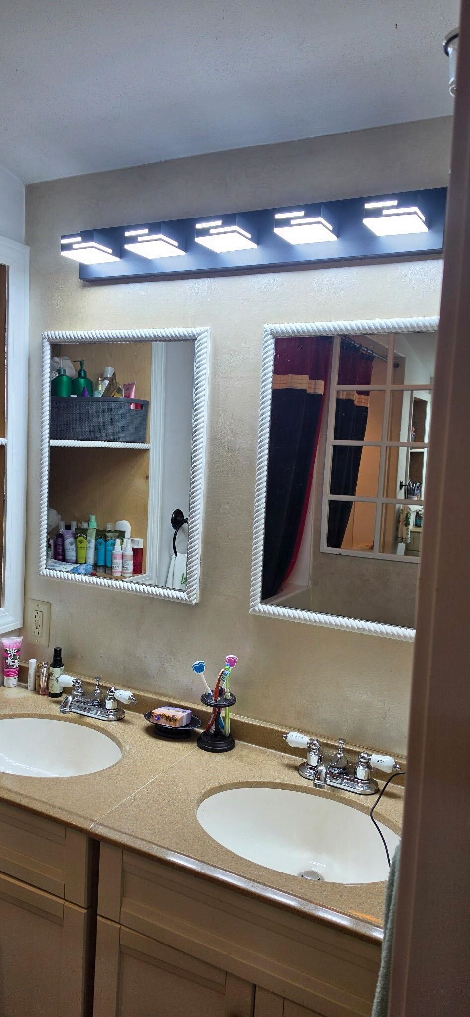 main property photo 44