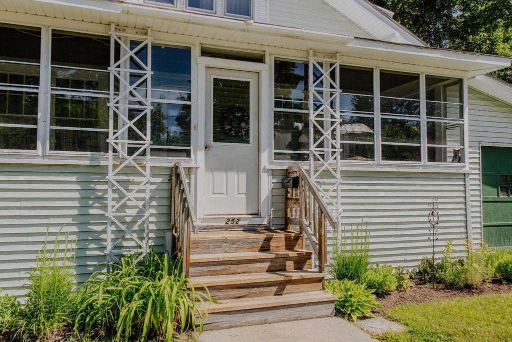 main property photo 57