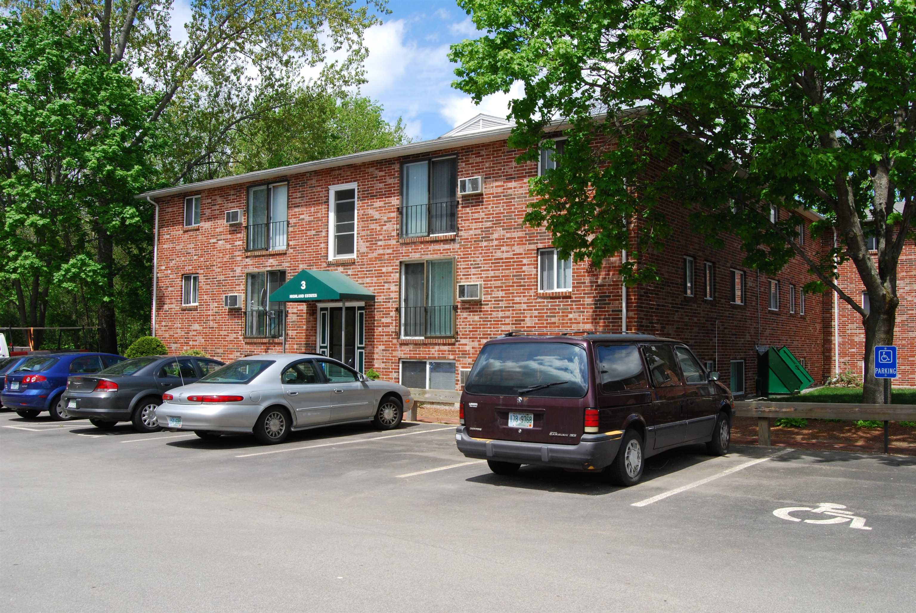 main property photo 3