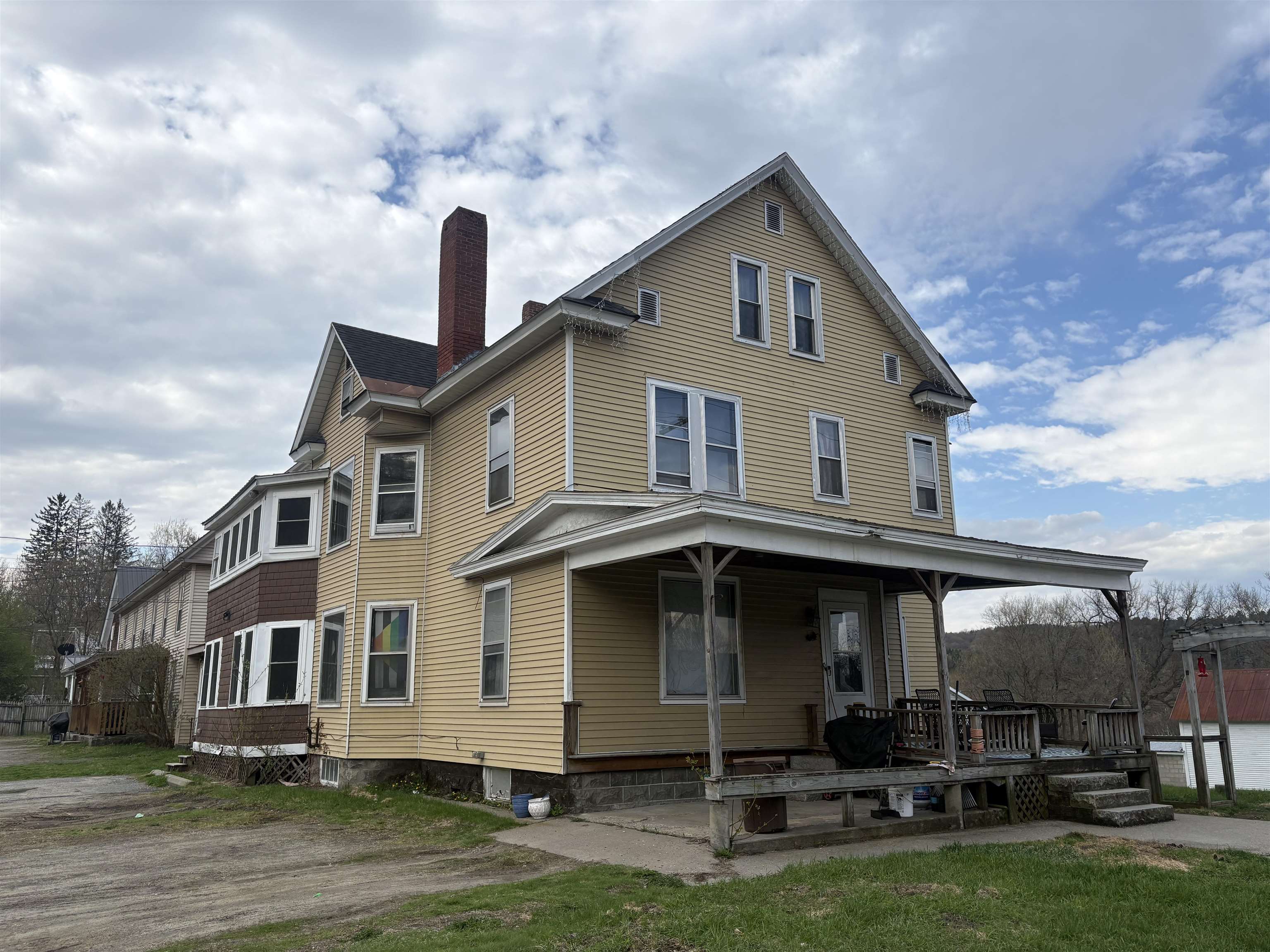 main property photo 4