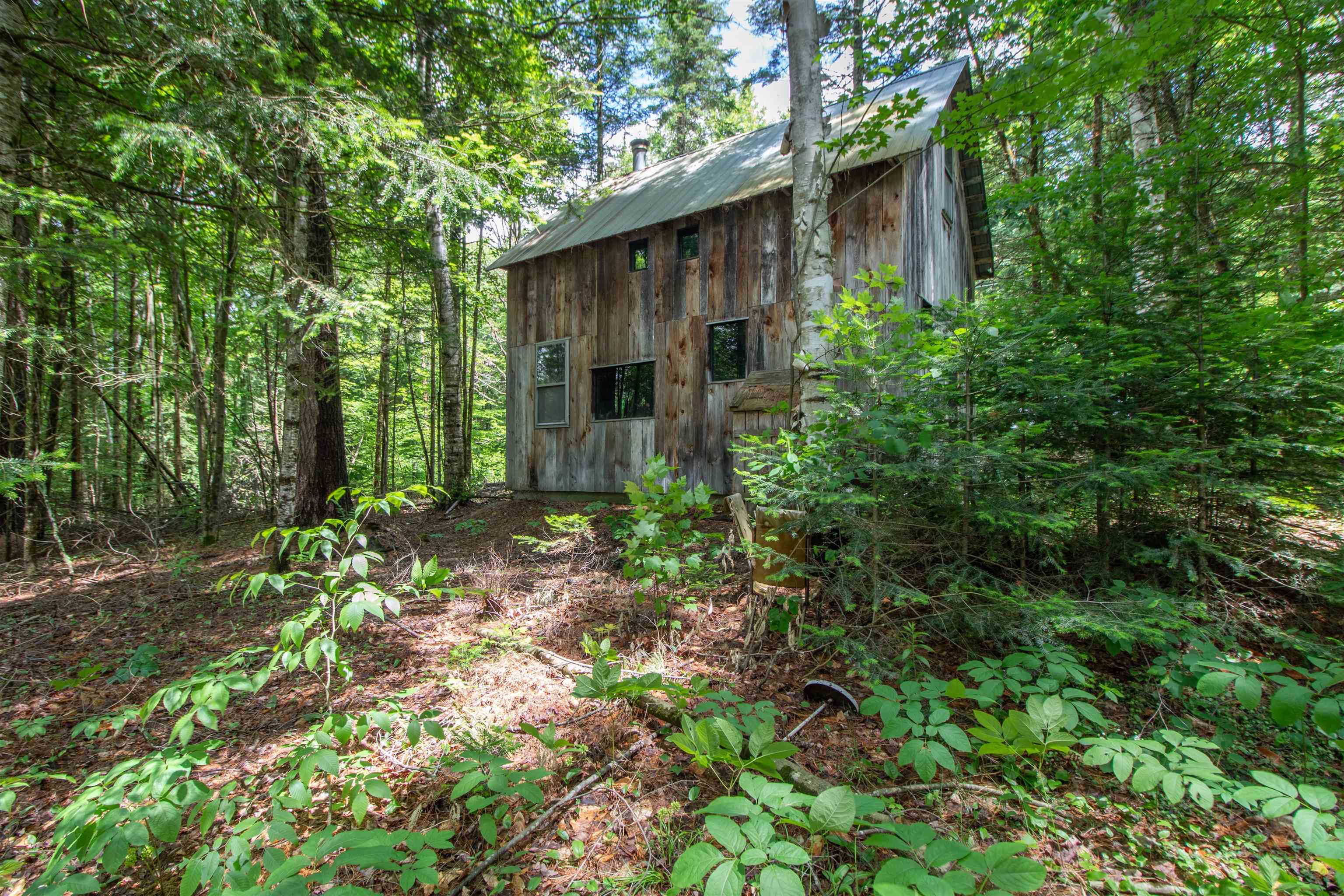 main property photo 10