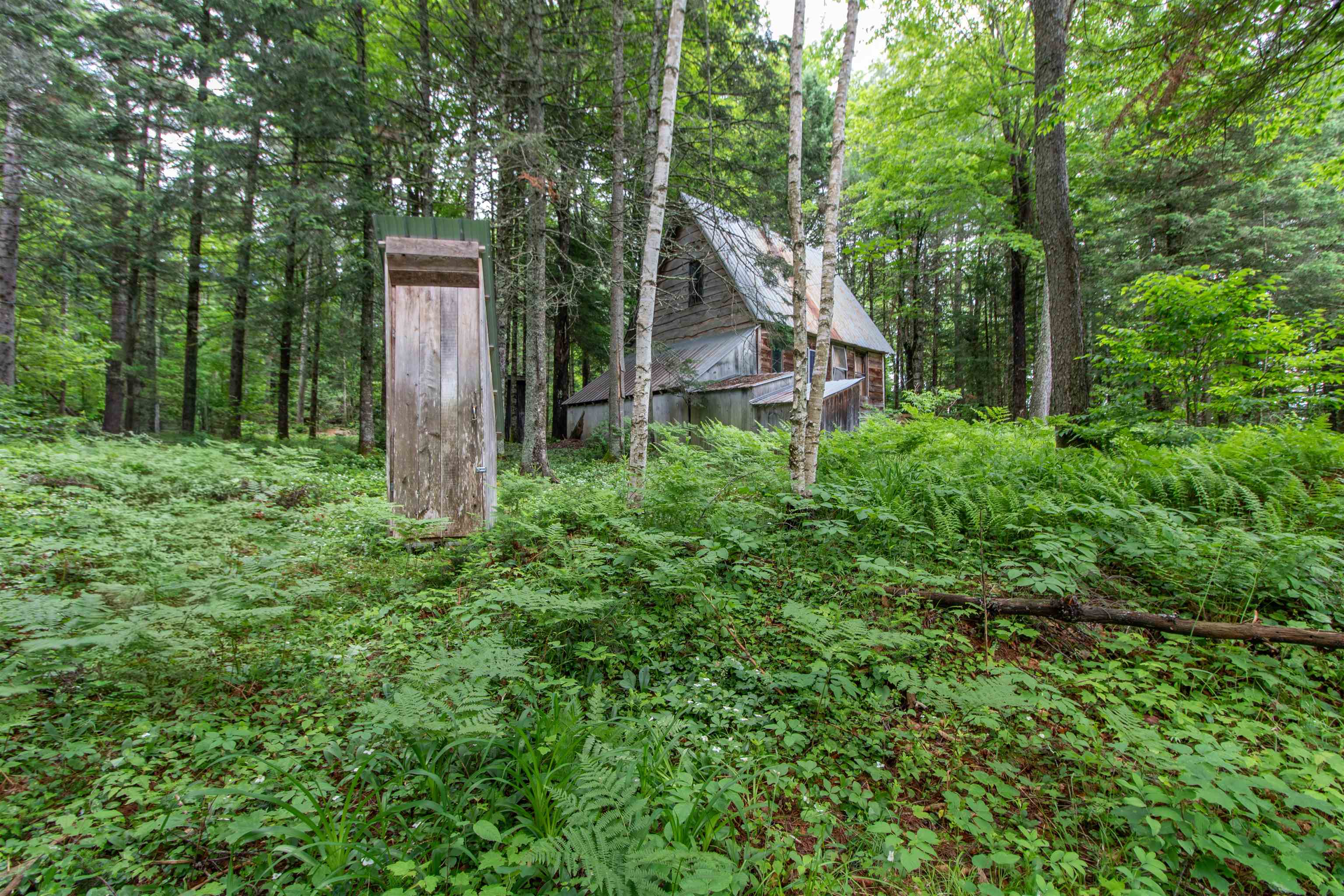 main property photo 23