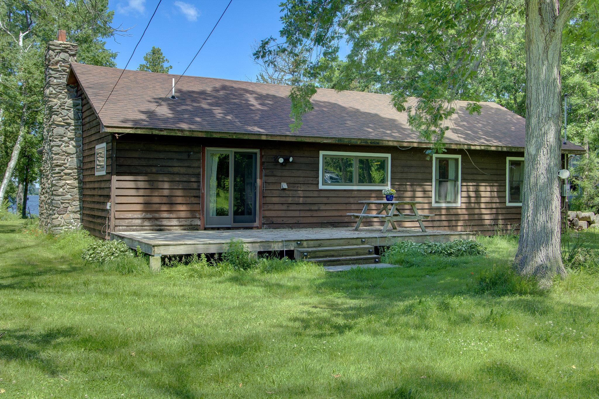 main property photo 17