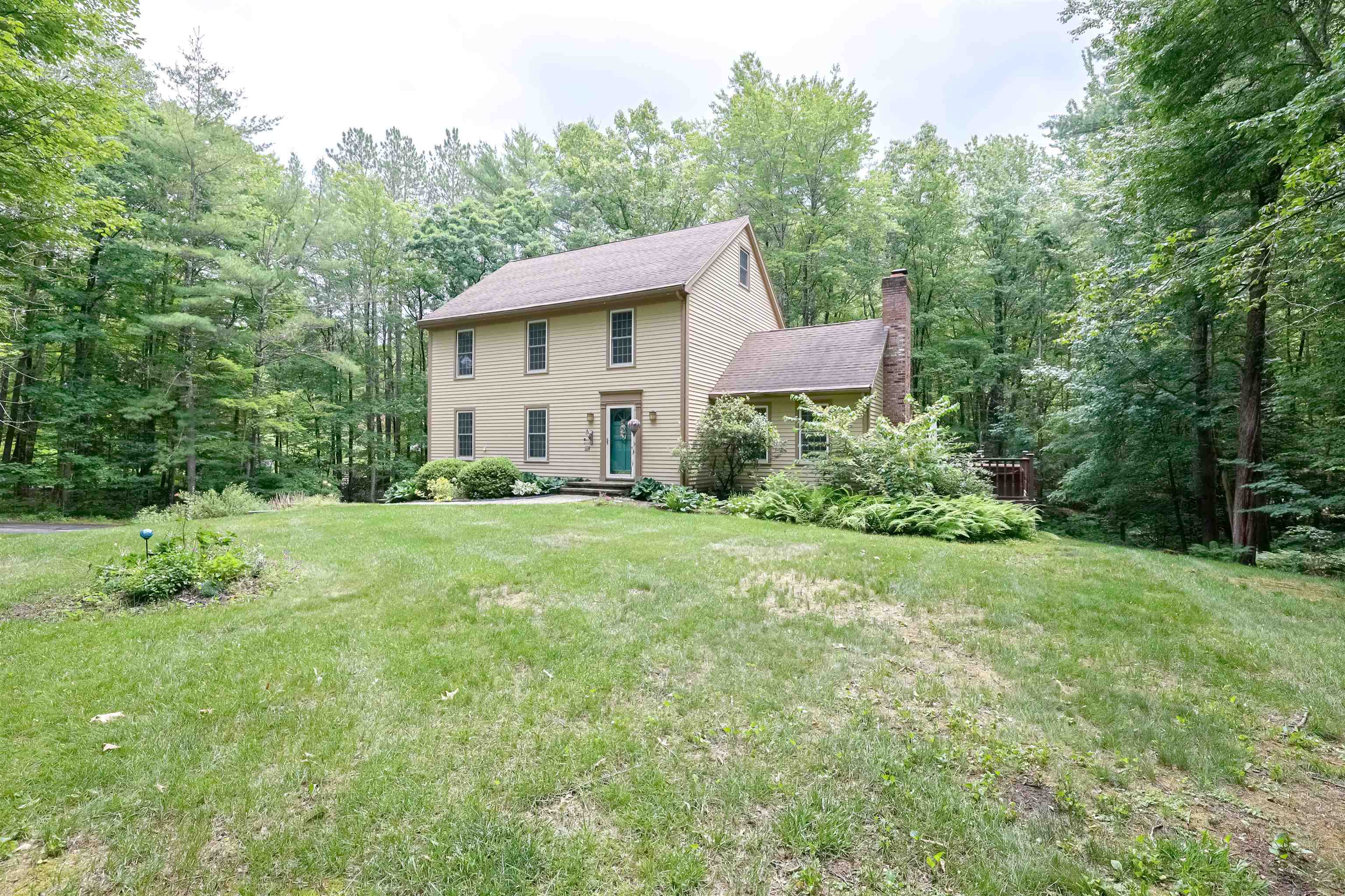 main property photo 45