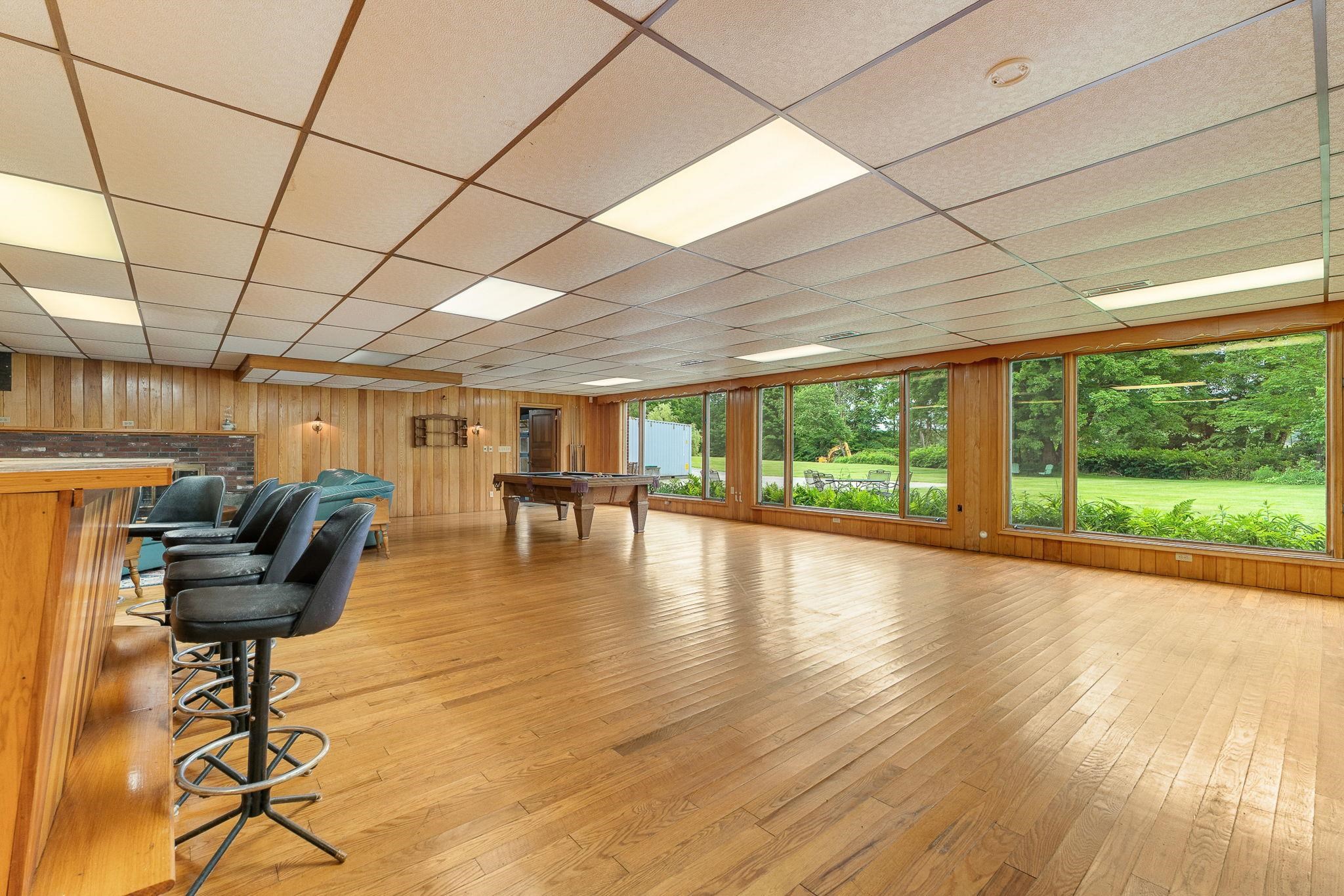 main property photo 33