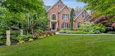 image of property with 4 Bed | 5 Bath | 5,673 Sqft