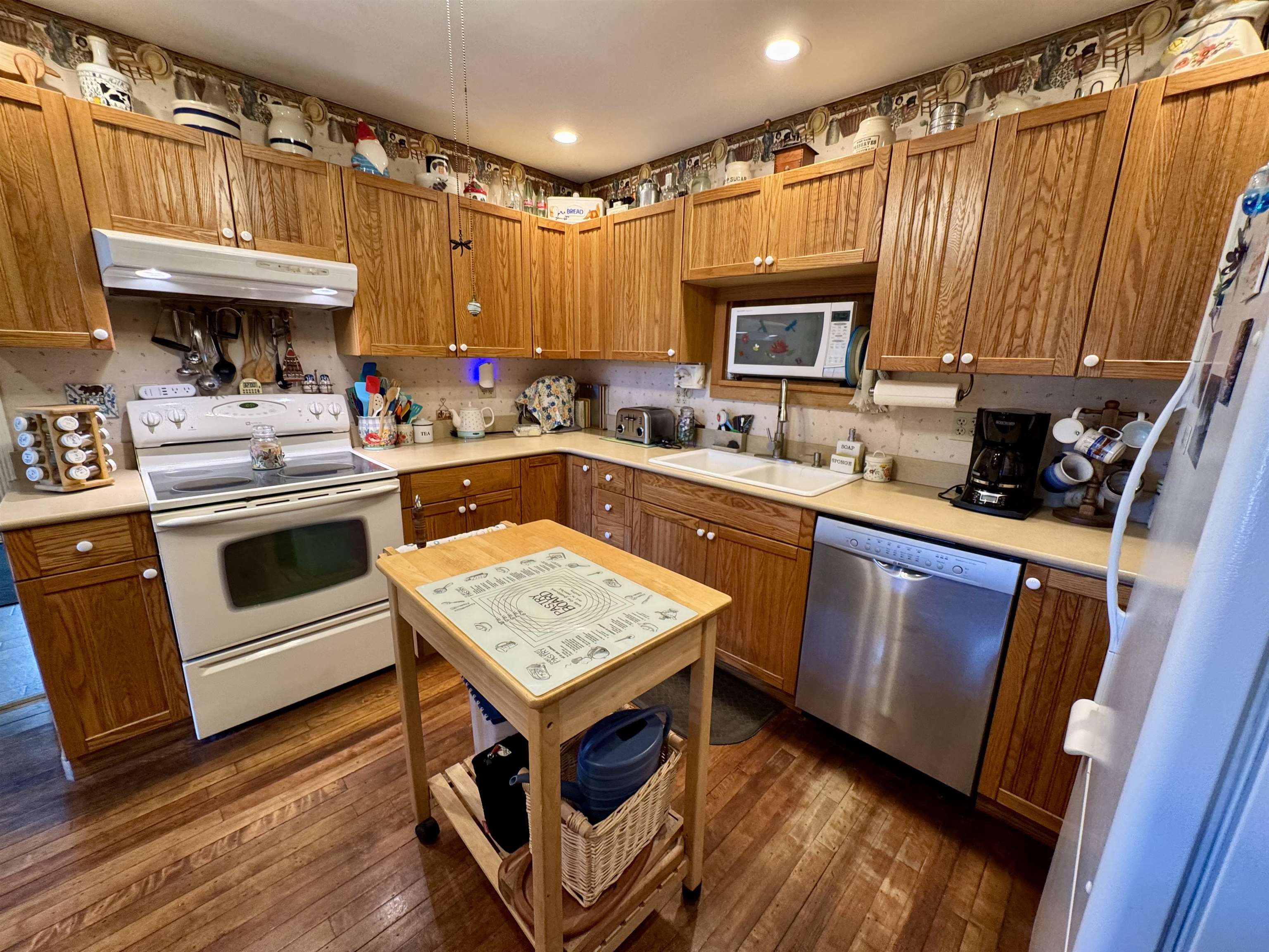 main property photo 11