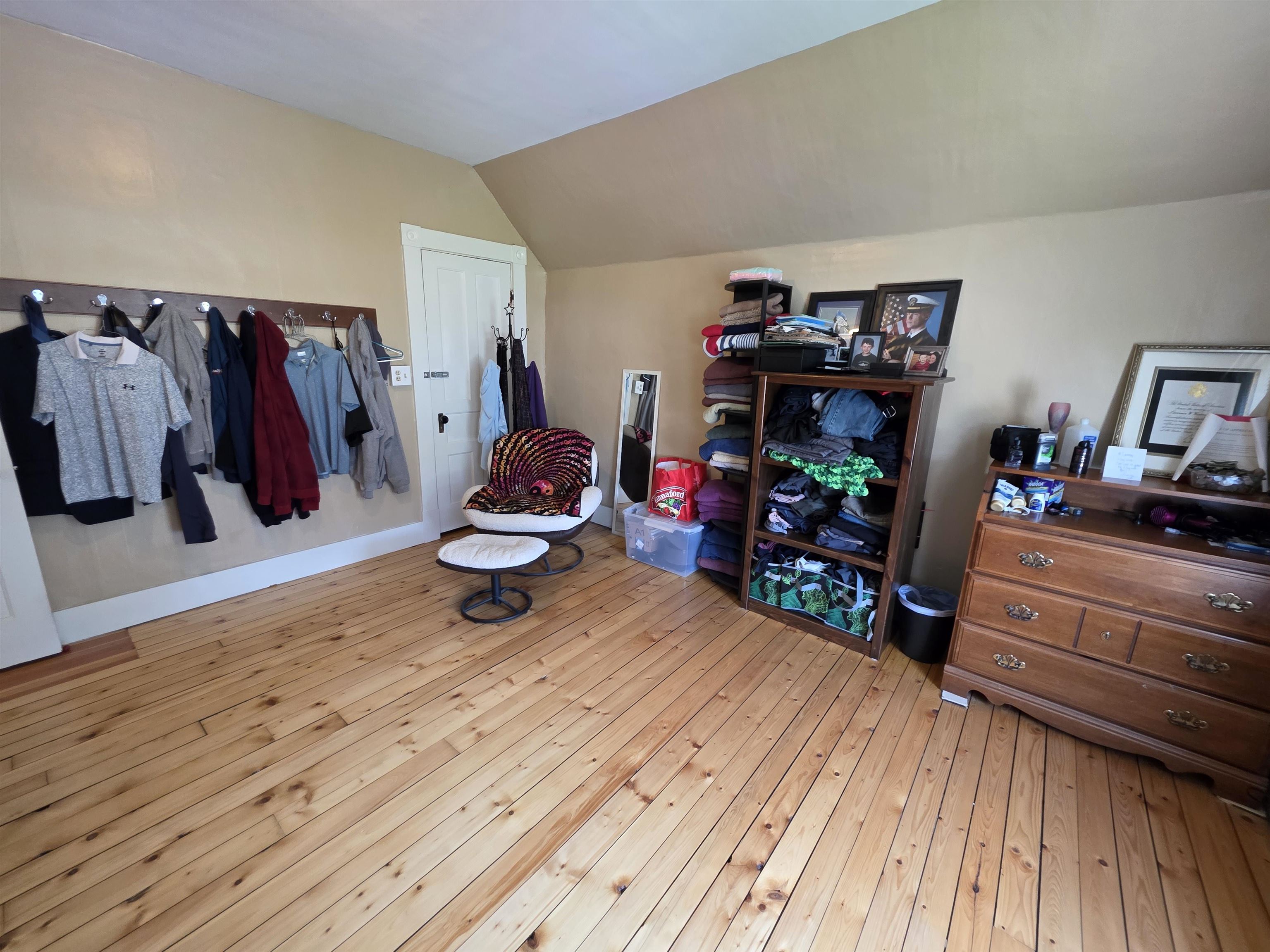 main property photo 45