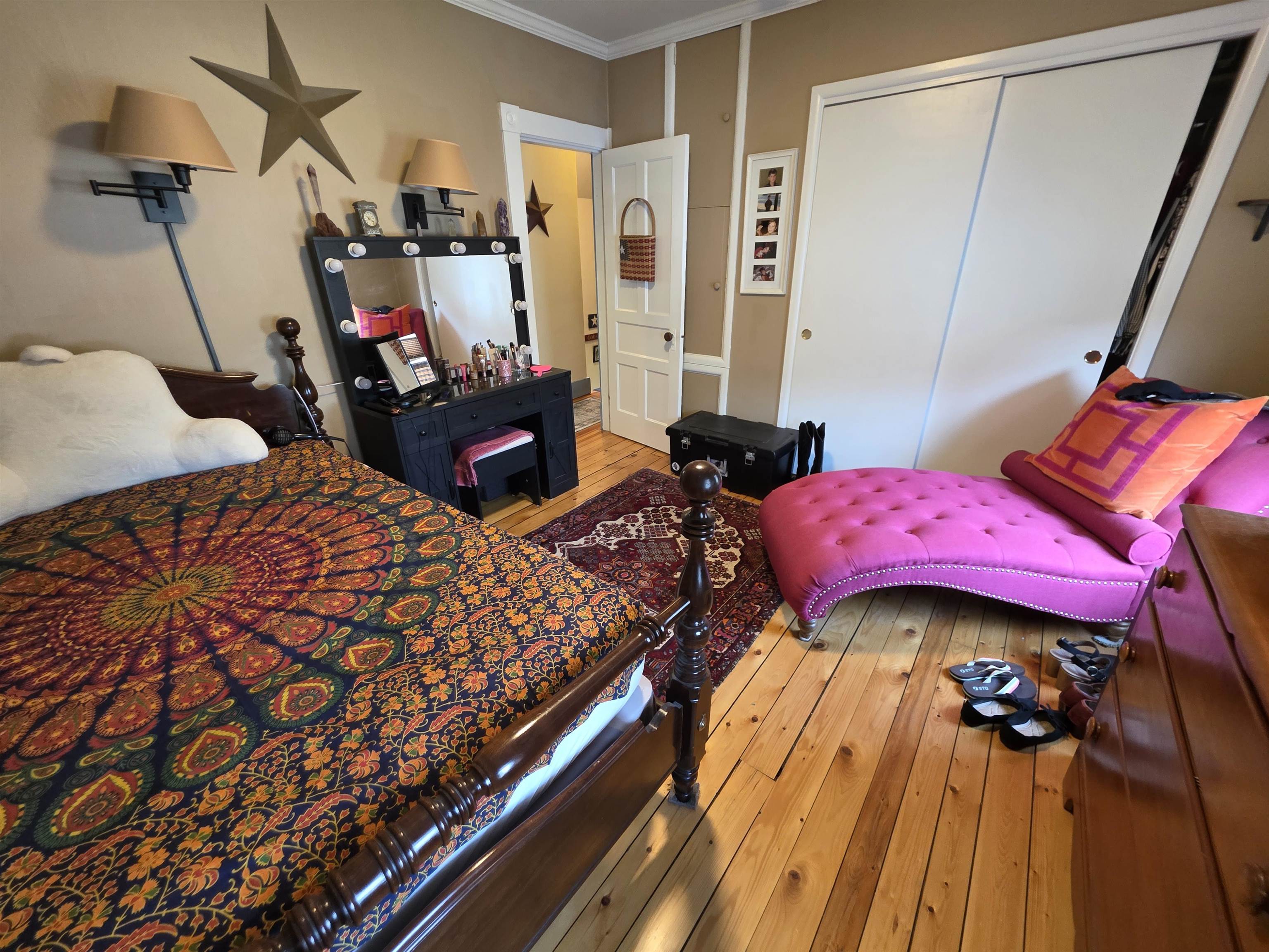 main property photo 50
