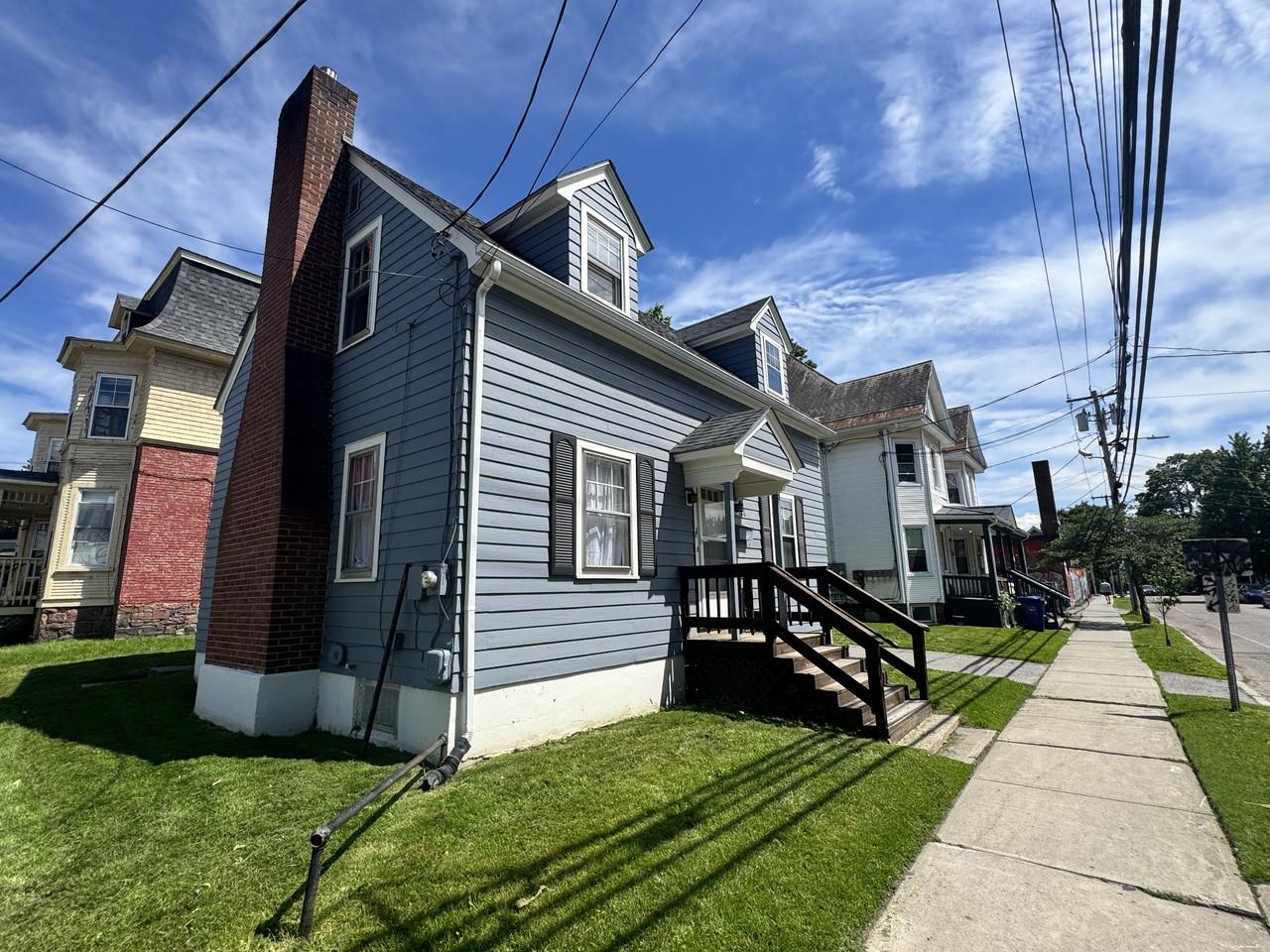 main property photo 25