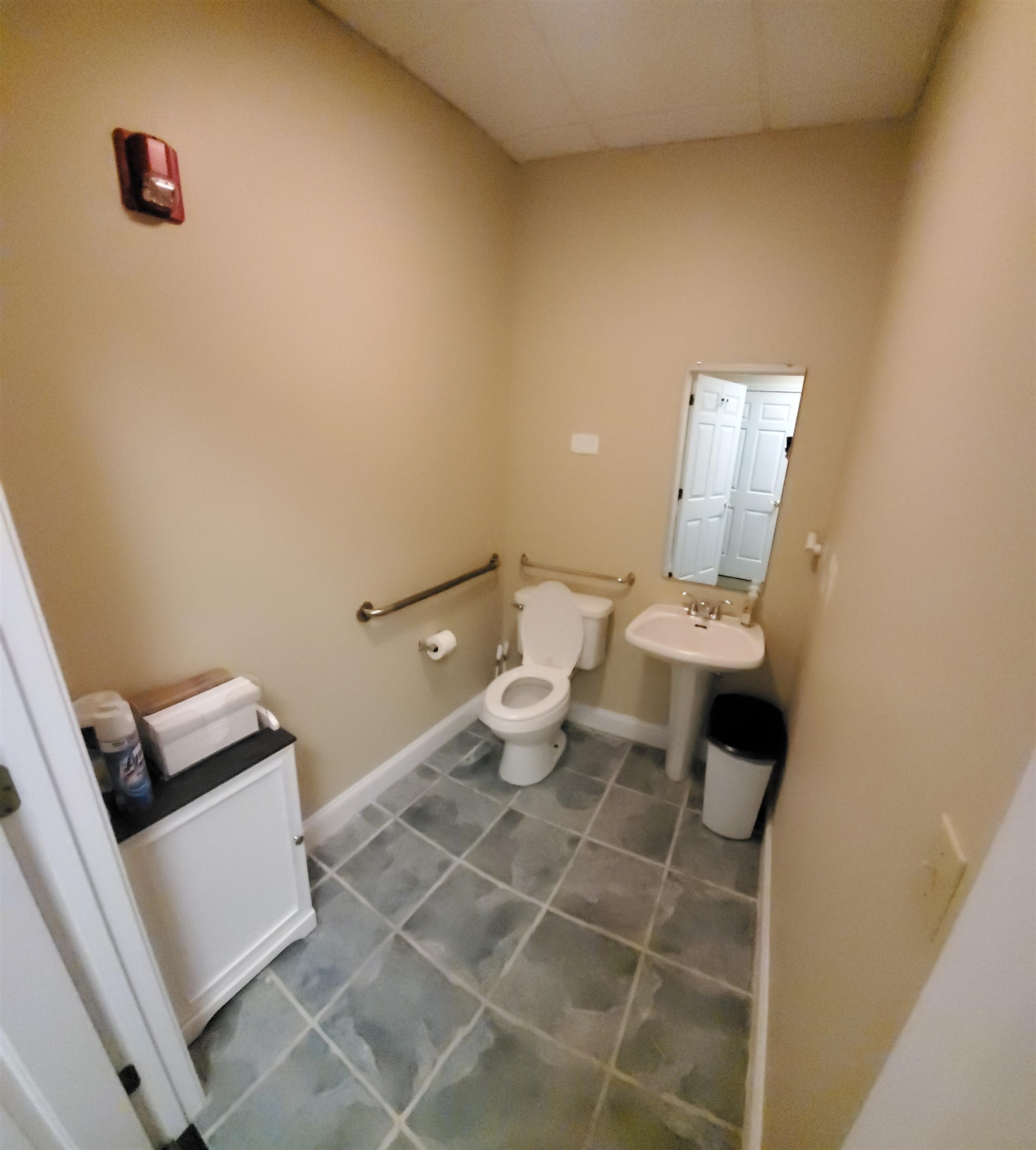 main property photo 12