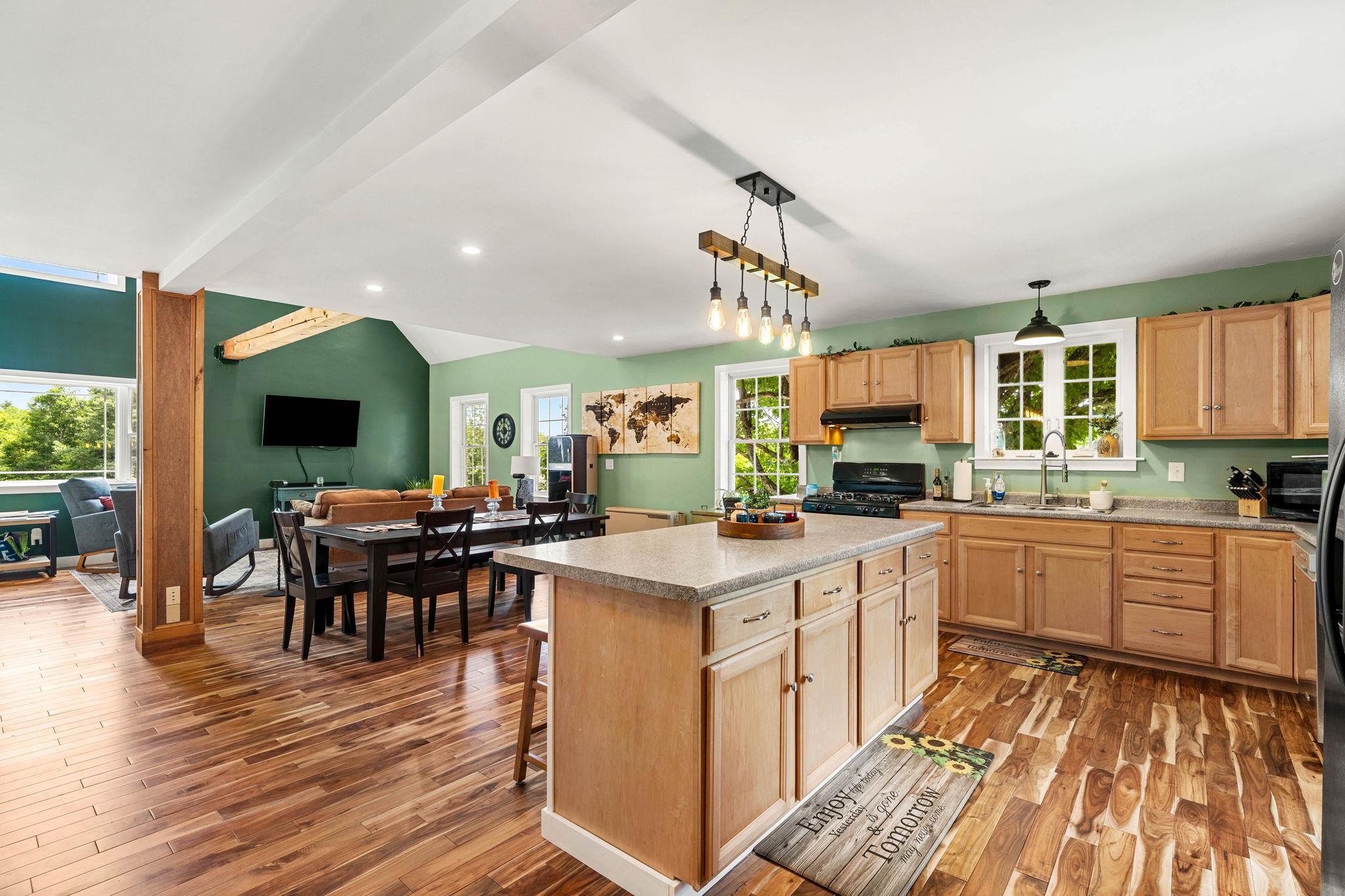 main property photo 39