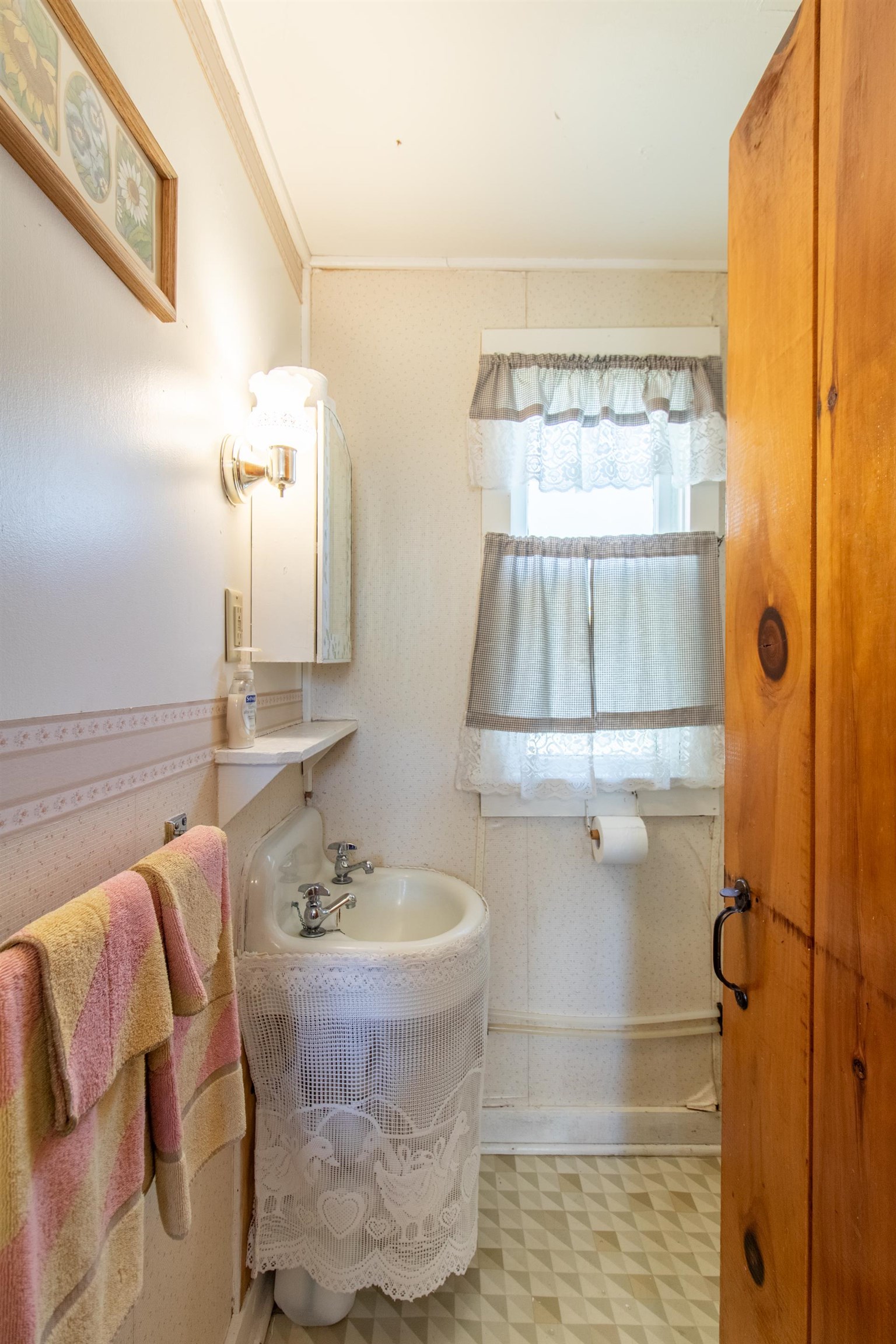 main property photo 25