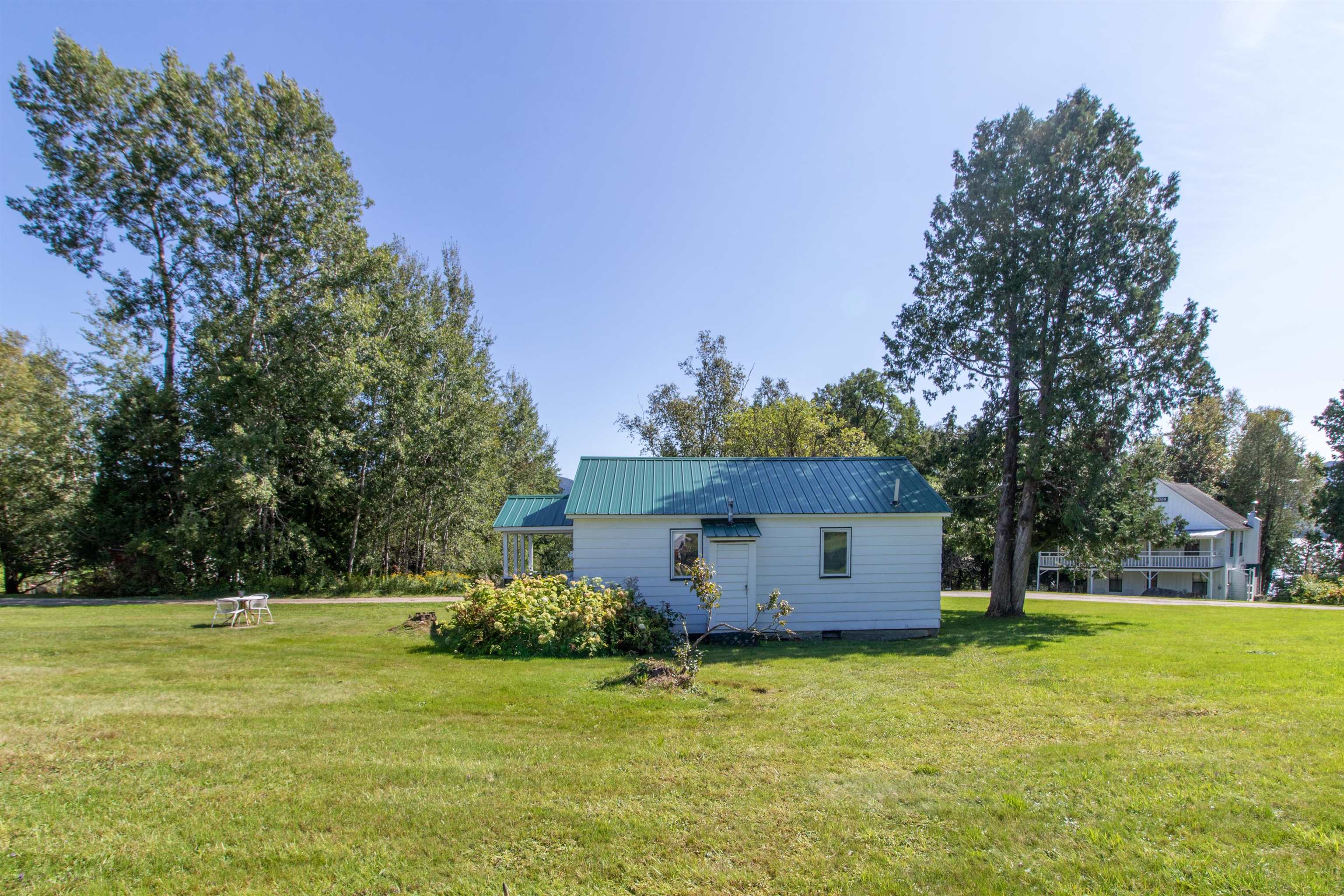 main property photo 50