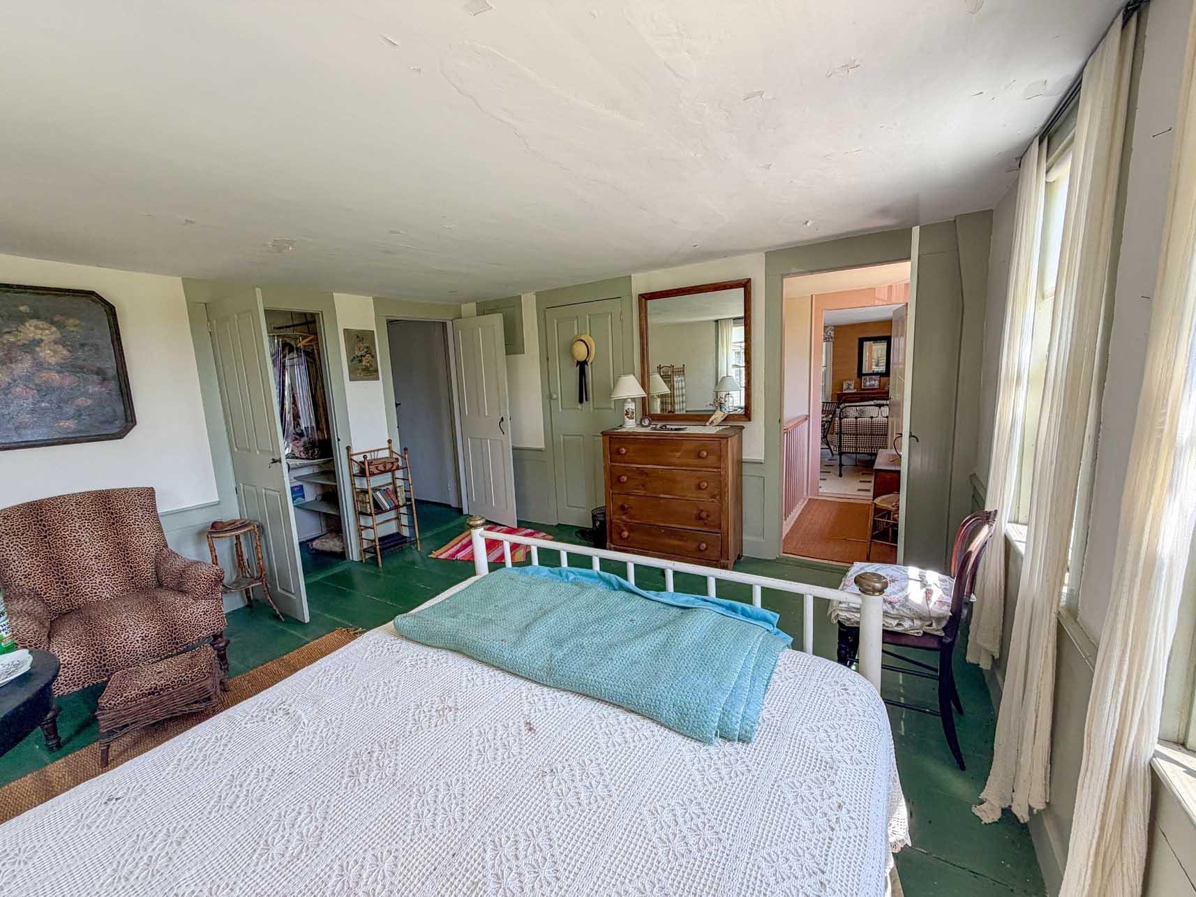 main property photo 25