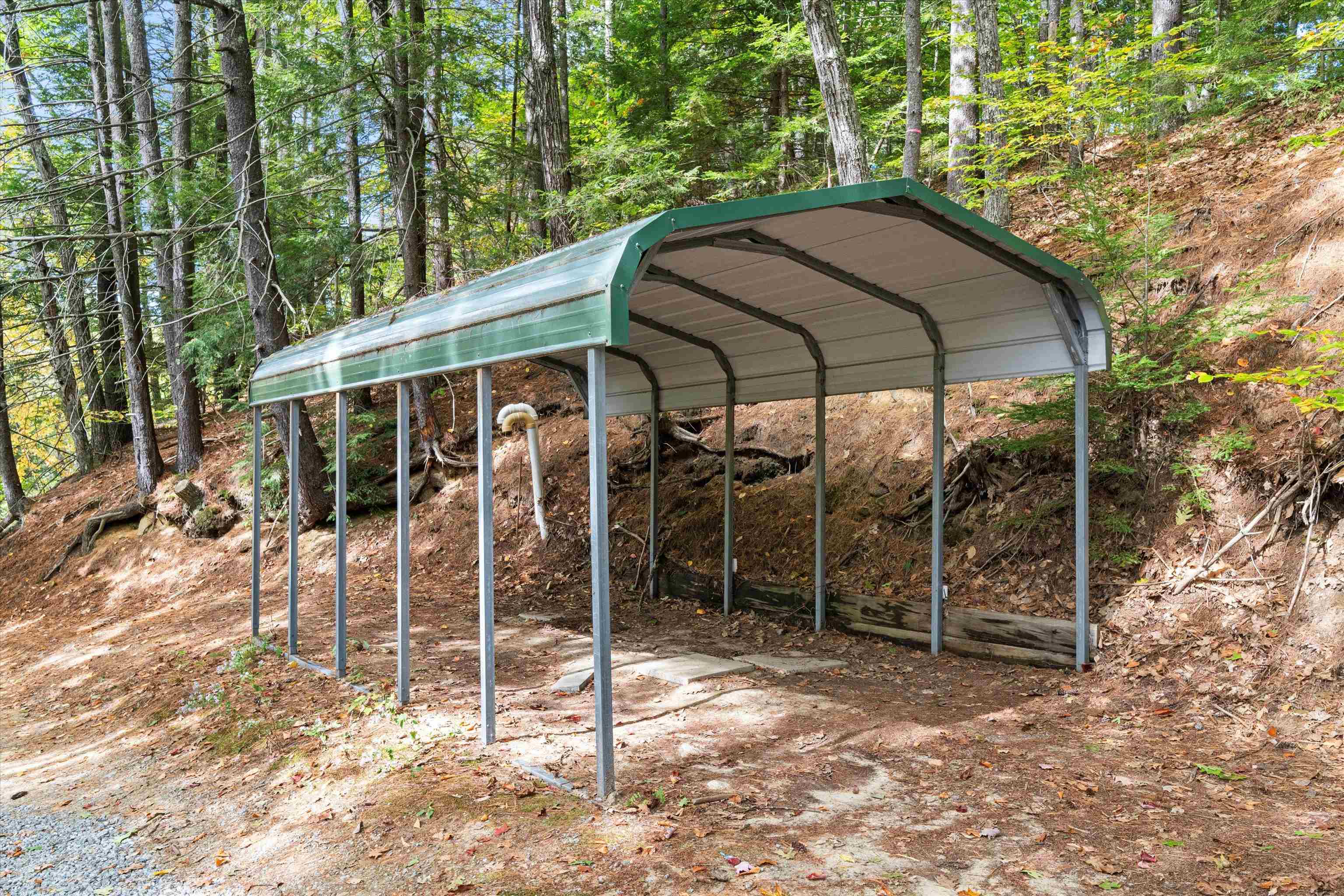 main property photo 34