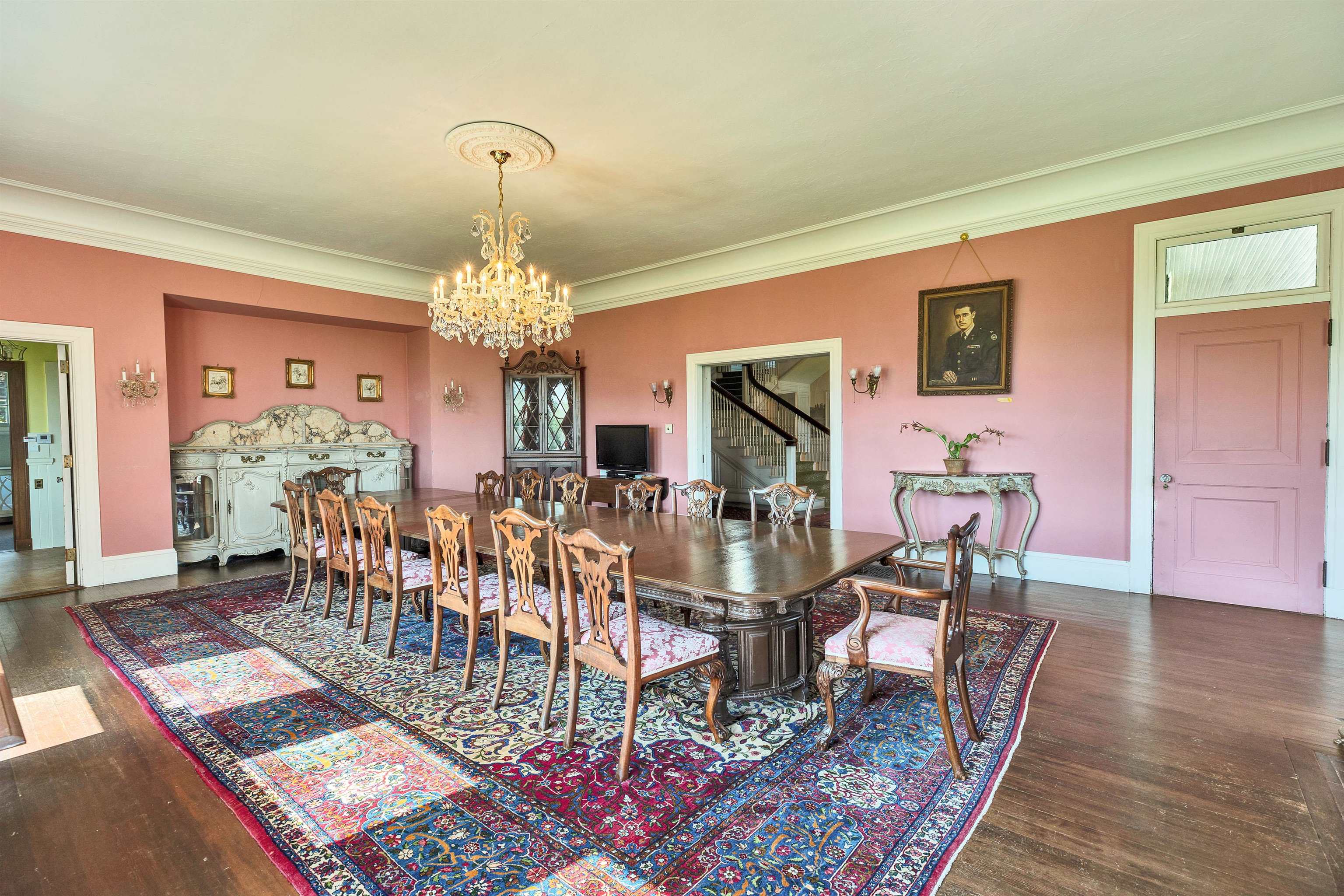 main property photo 16