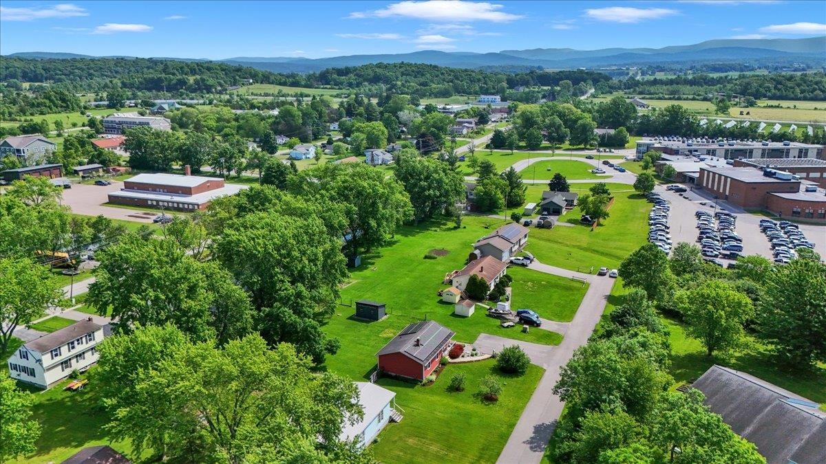 main property photo 49