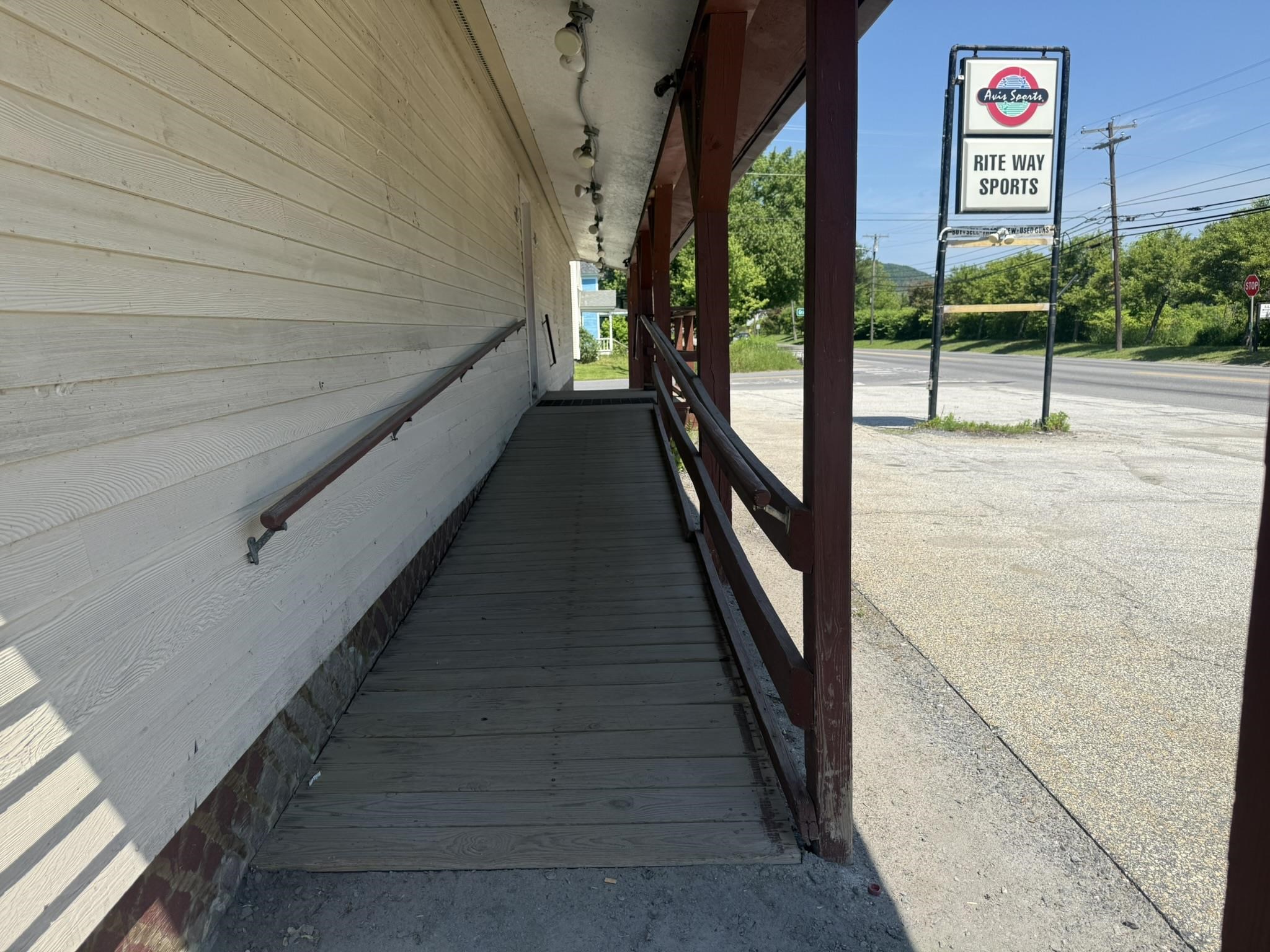 main property photo 15
