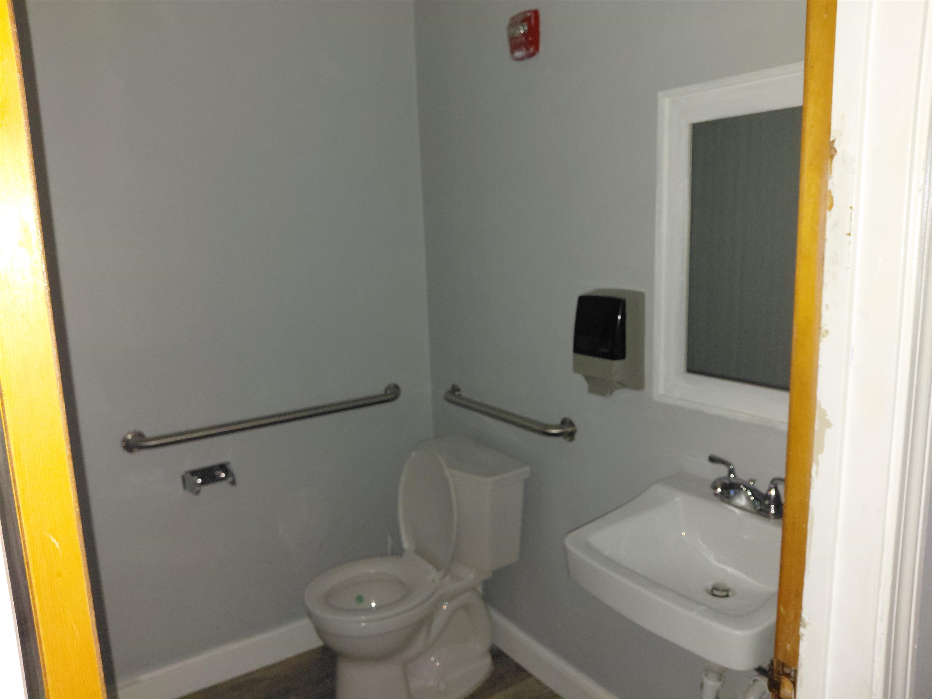 main property photo 8