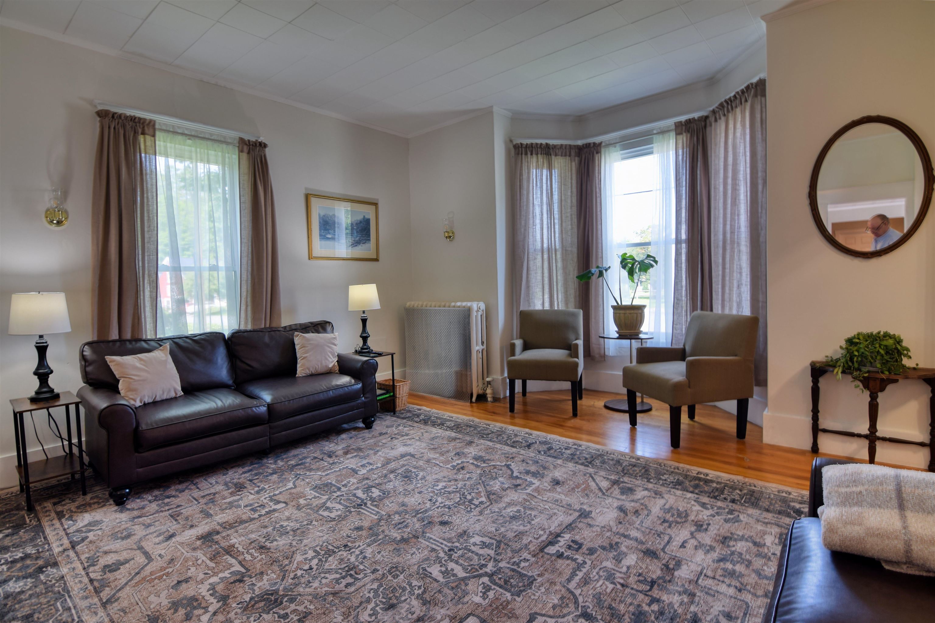main property photo 15